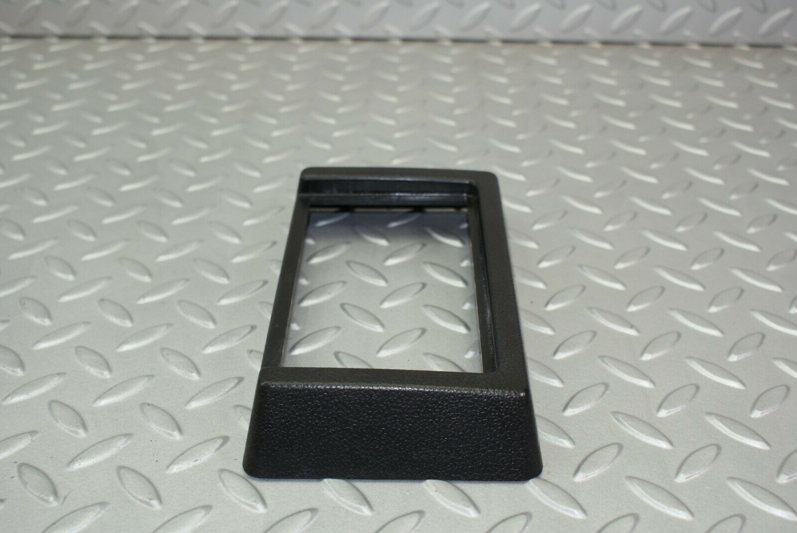 3180 Mercedes-Benz W115 220D Rear Door Ashtray Frame