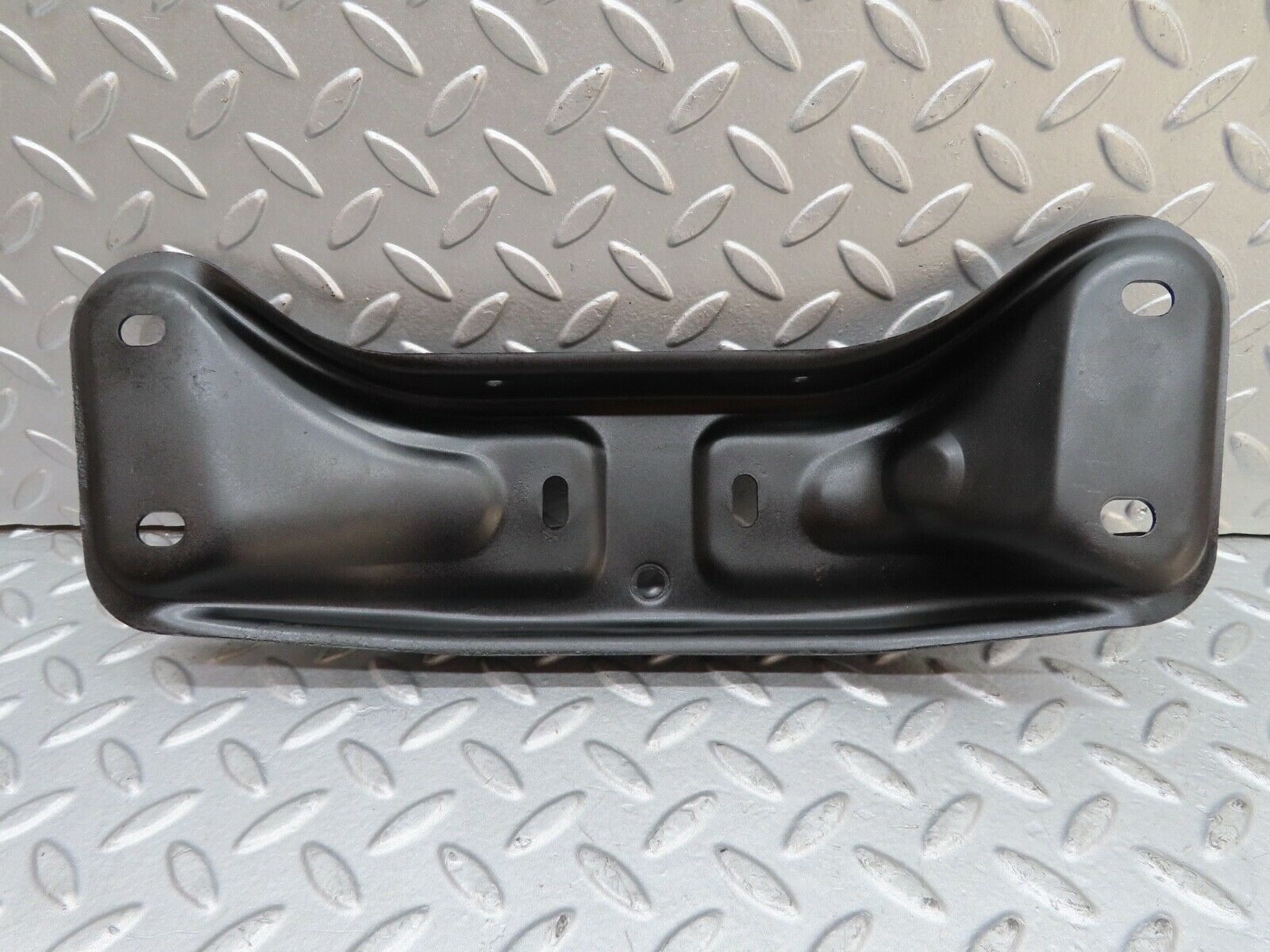 17428 Mercedes-Benz R129 300SL Coupe Gearbox Mount Bracket