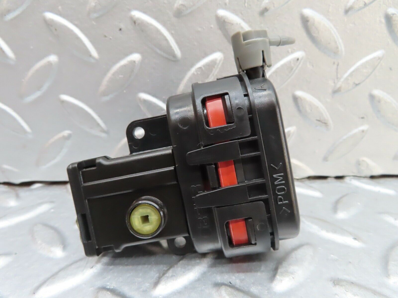 19368 Mercedes-Benz C140 CL420 Coupe Heater Box Vacuum Actuator 9062700612