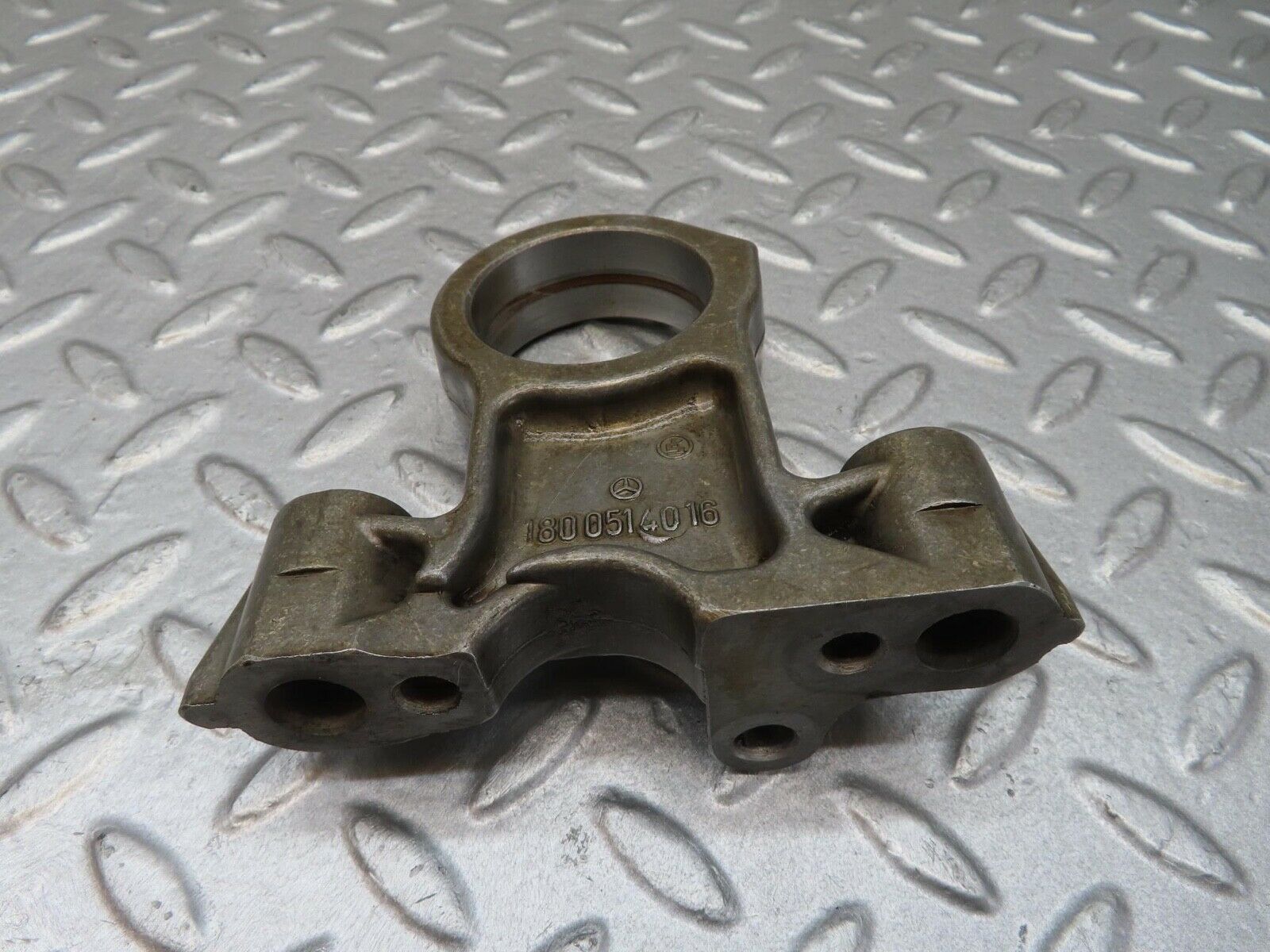 12876 Mercedes-Benz W111 220SE Camshaft Tower Bearing 1800514016 48 mm