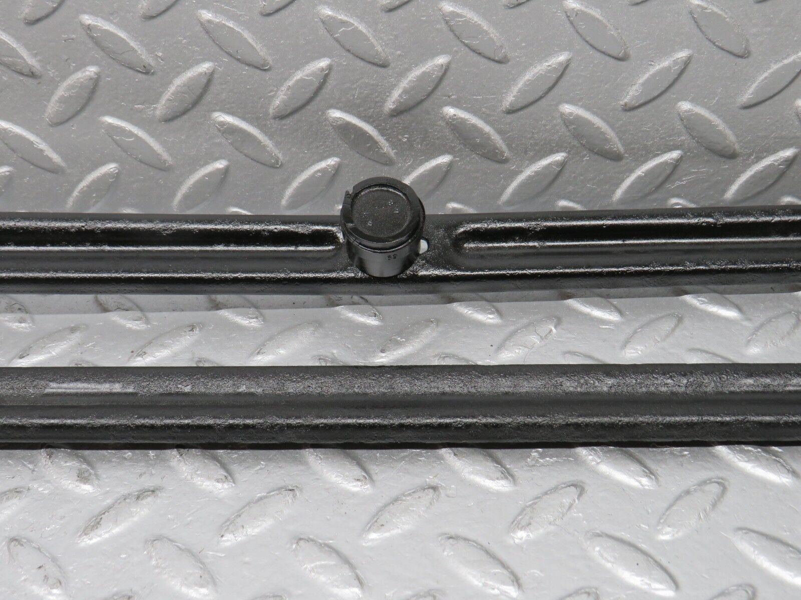 38582 Mercedes-Benz R129 280SL Coupe Front Suspension Anti Roll Bar Support Bar 2x