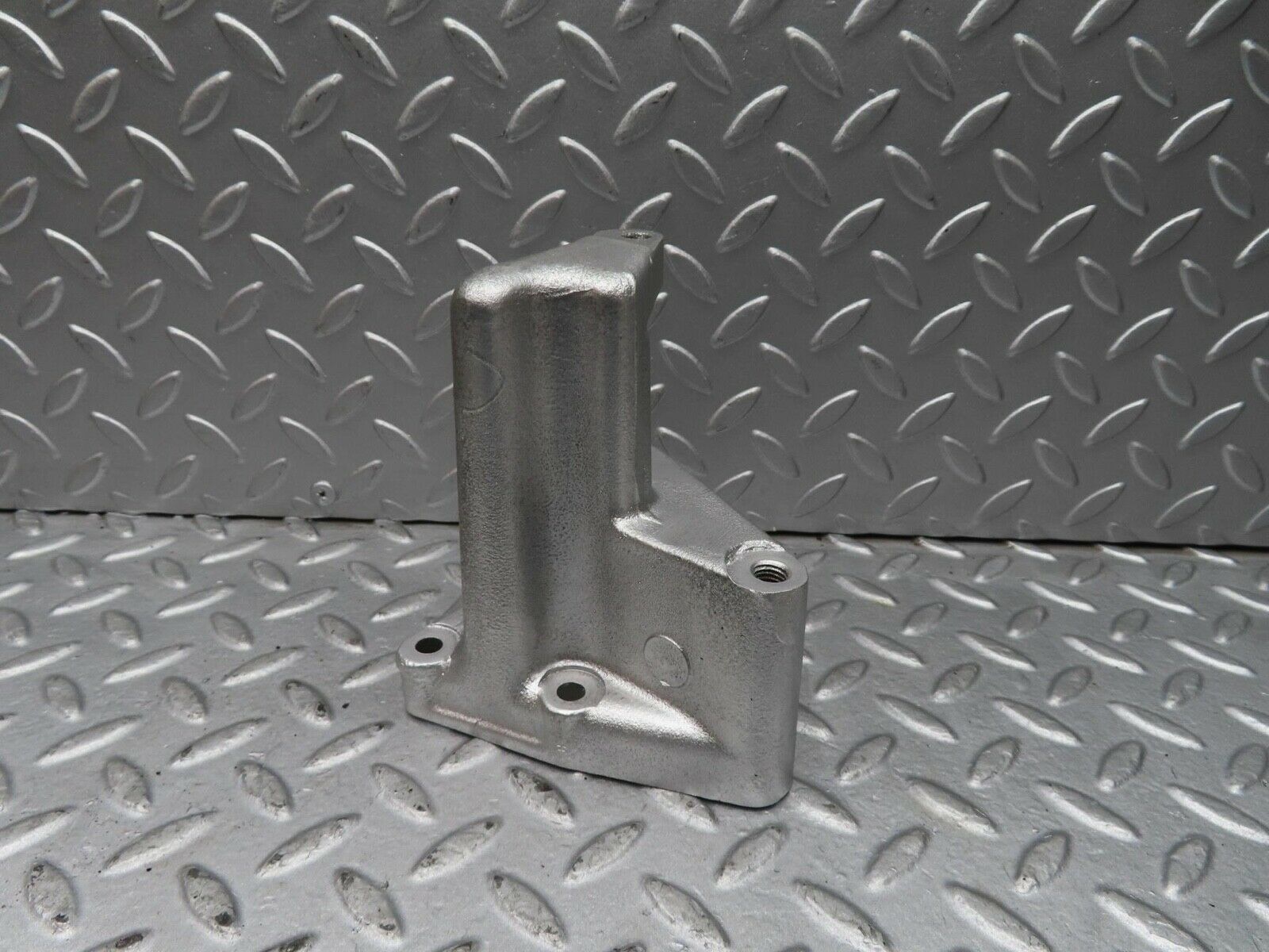 12561 Mercedes-Benz W108 280SE 3.5 Alternator Bracket Mount 1161550735