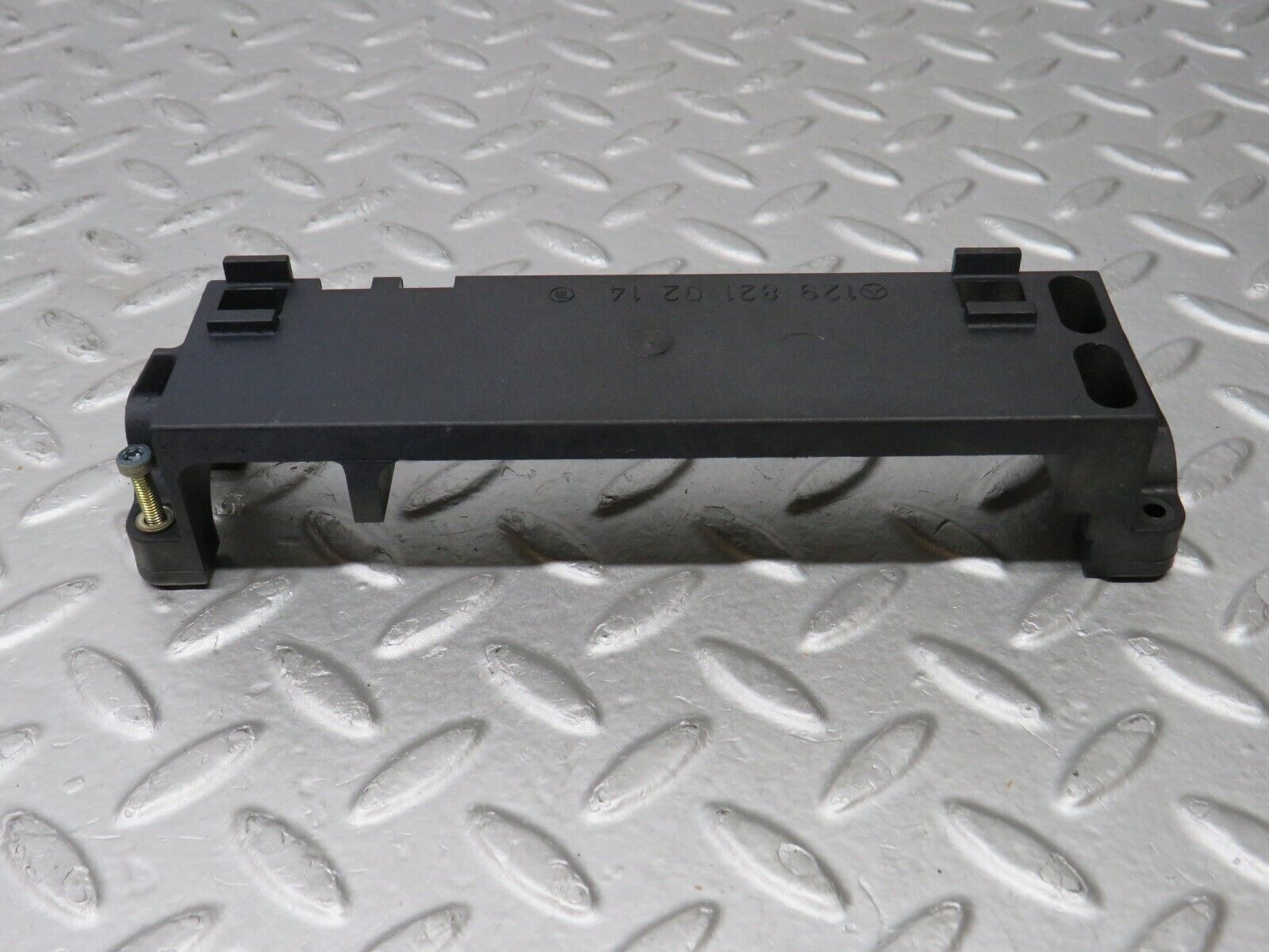 36818 Mercedes-Benz R129 300SL-24 Front Right Seat Trim Cover 1298210214