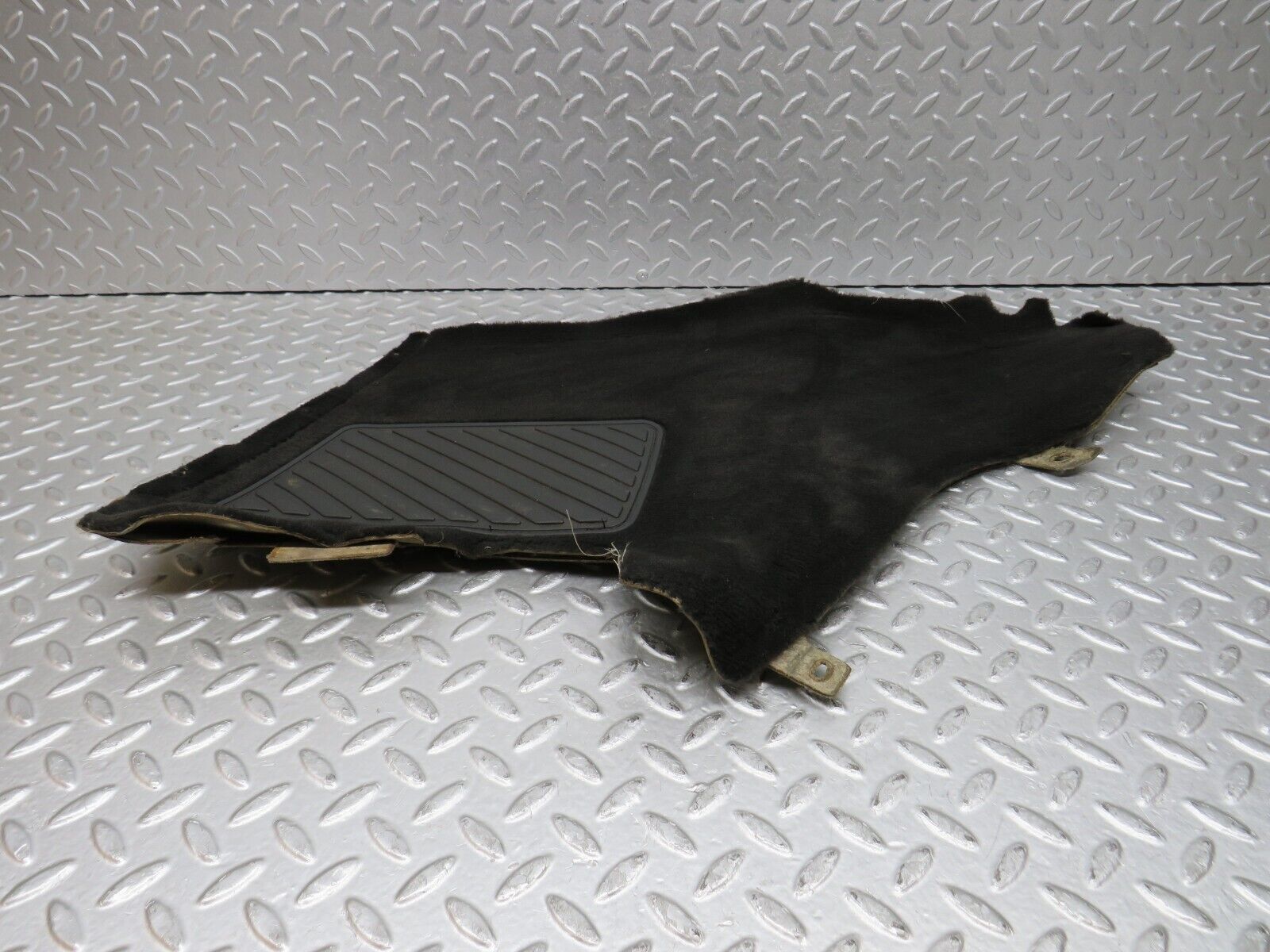 37935 Mercedes-Benz A124 320E Cabriolet Centre Console Carpet Right Side Black