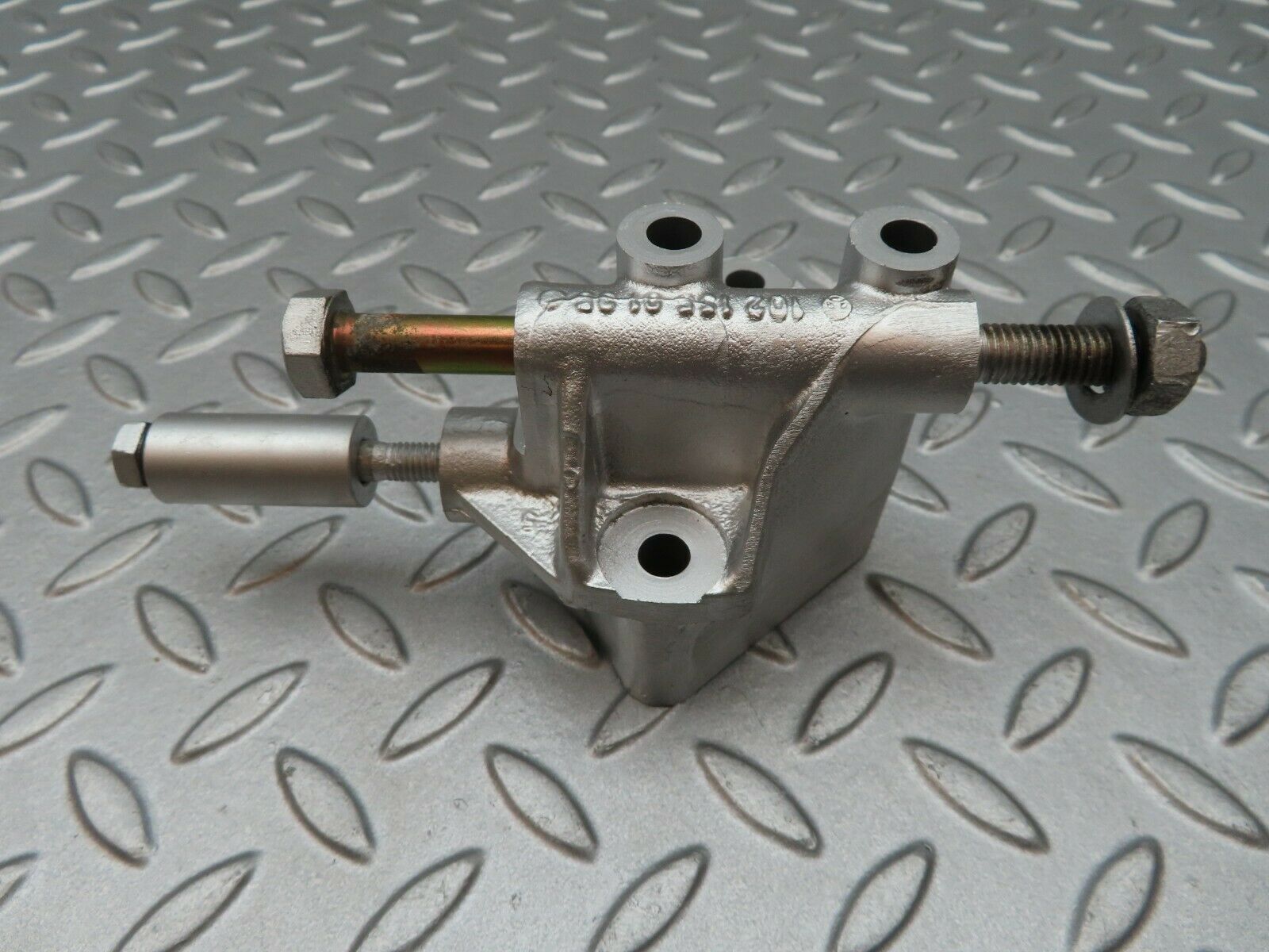 3893 Mercedes-Benz S123 200T Wagon Alternator Holder Bracket 1021550135