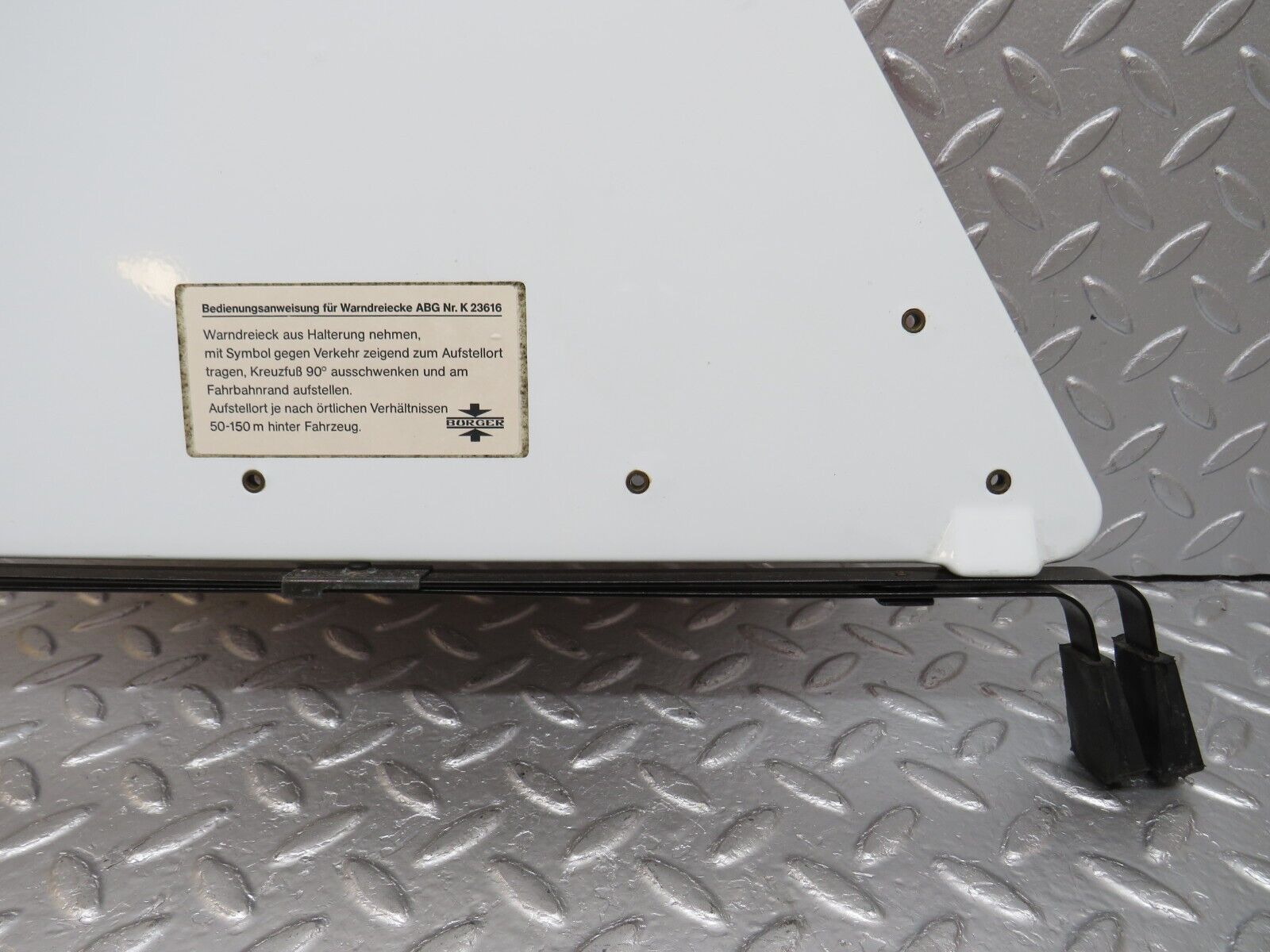 33573 Mercedes-Benz W201 190E 2.0L Warning Triangle