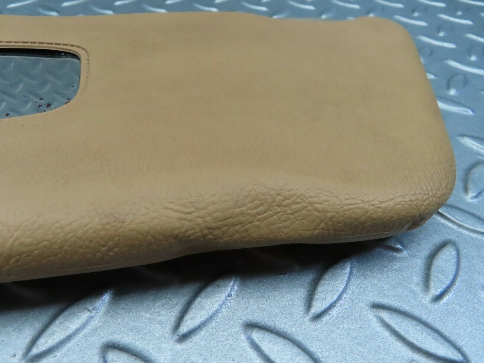 7884 Mercedes-Benz W115 220D Sun Visor Left Side