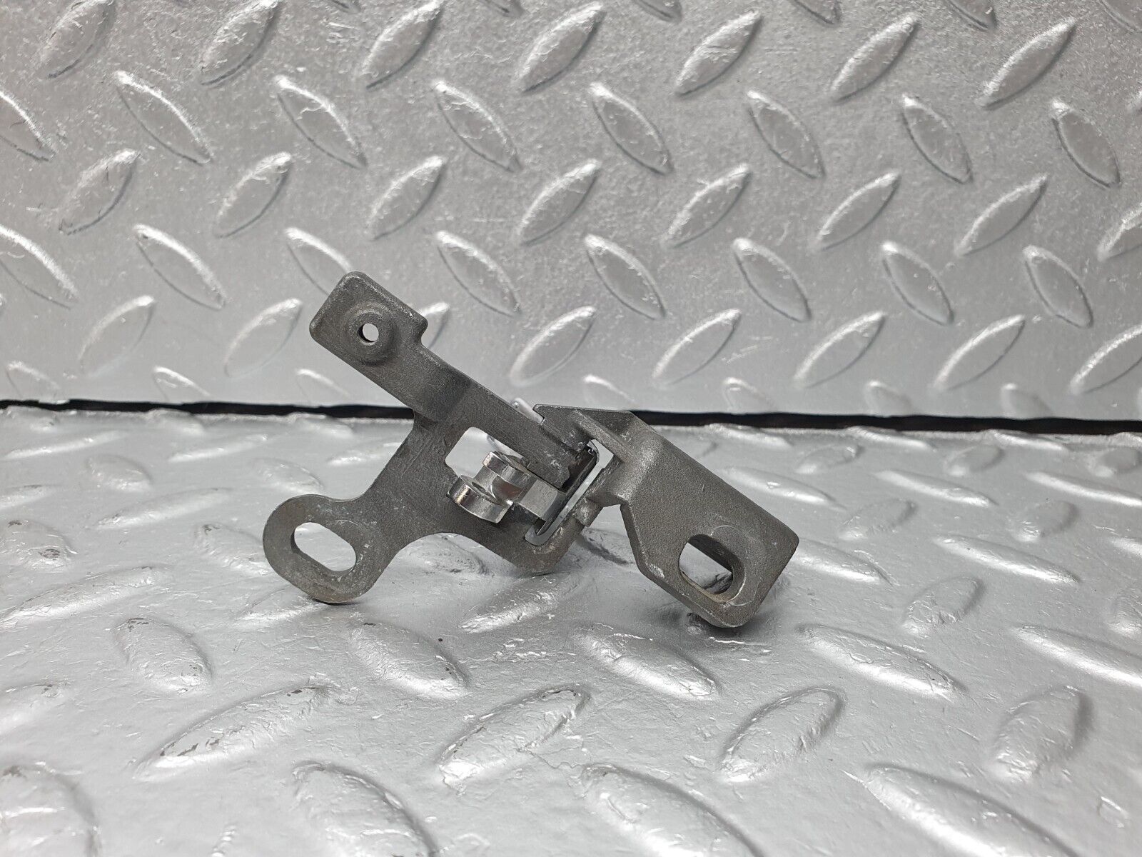 40765 Mercedes-Benz W123 300D Left Interior Door Handle 1237600161