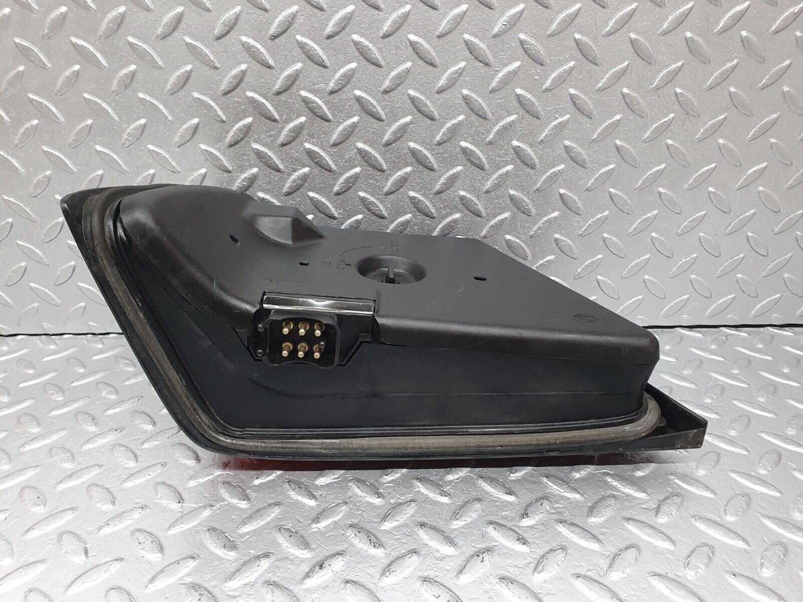 41434 Mercedes-Benz W124 200E Tail Light Right Side Hella 7R0153378