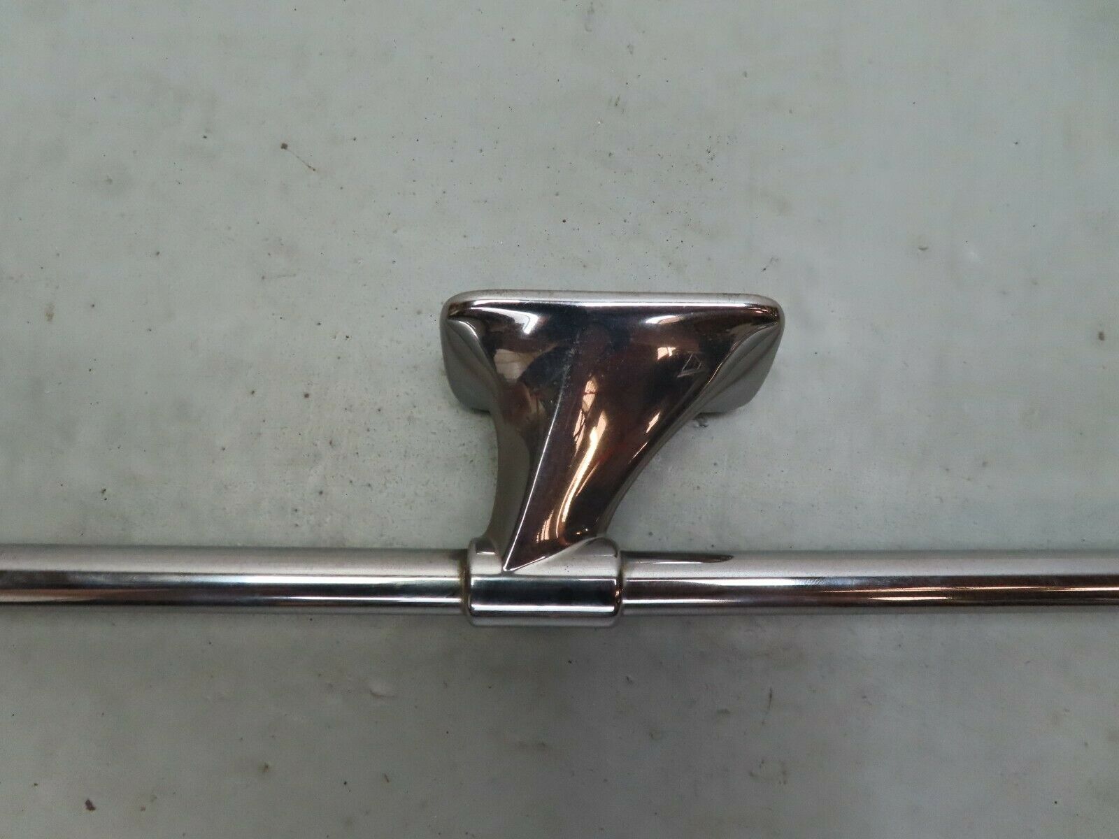 3795 Mercedes-Benz S123 200T Wagon Roof Bar Roof Rack Chrome Right