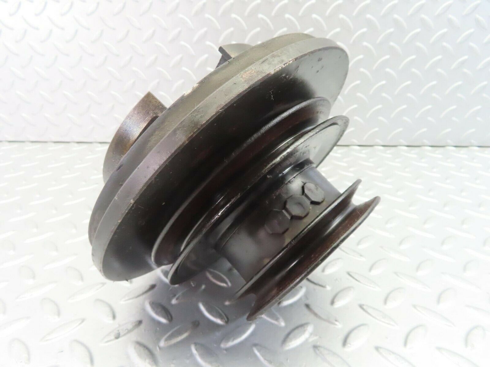 7557 Mercedes-Benz Crankshaft Vibration Damper With Pulley 6170310007