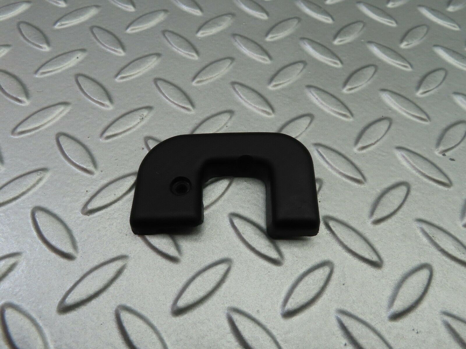 6437 Mercedes-Benz S124 E220 Wagon Right Interior Door Latch Trim