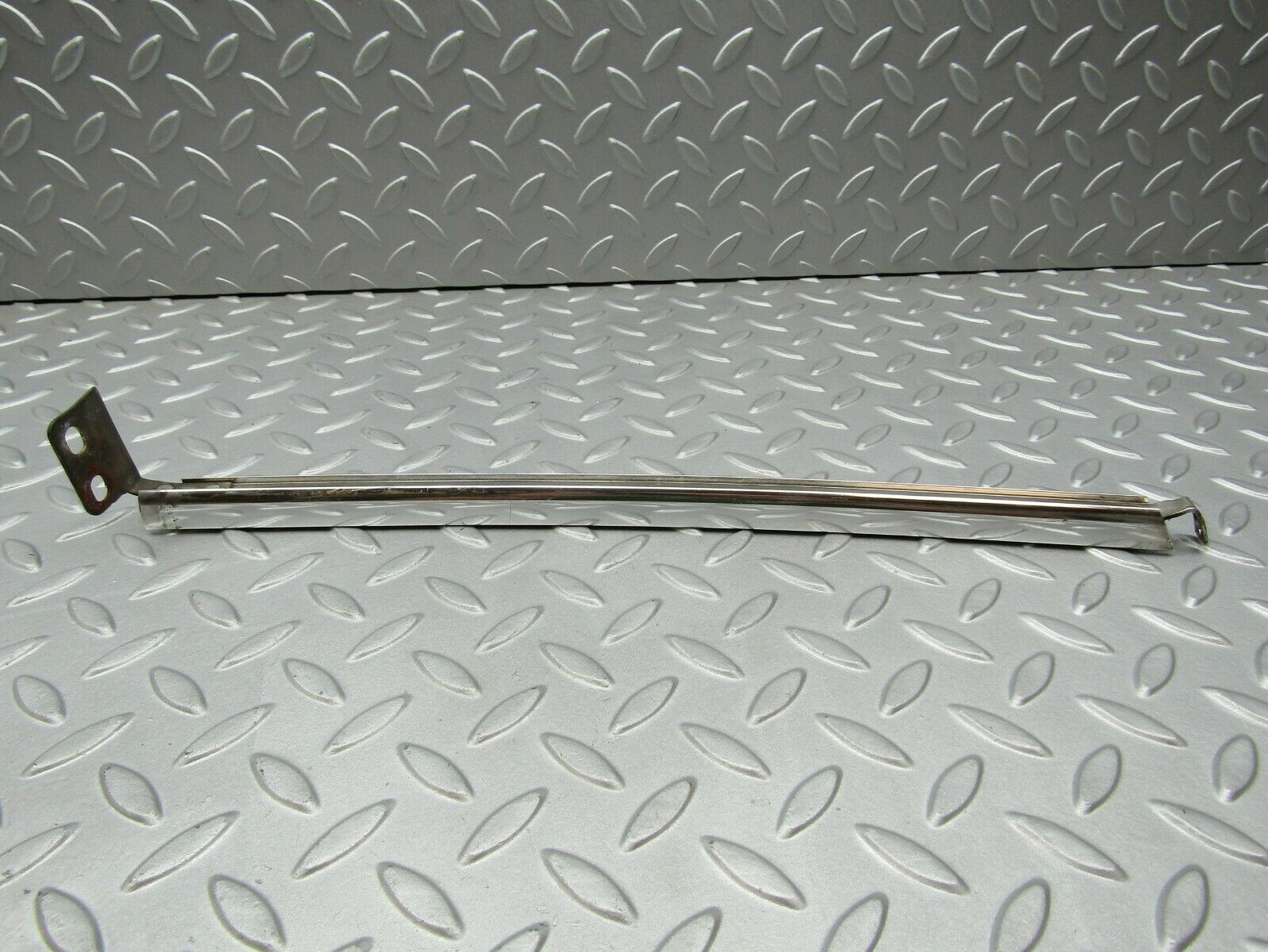 3323 Mercedes-Benz W115 220D Rear Left Chrome Window Chanel