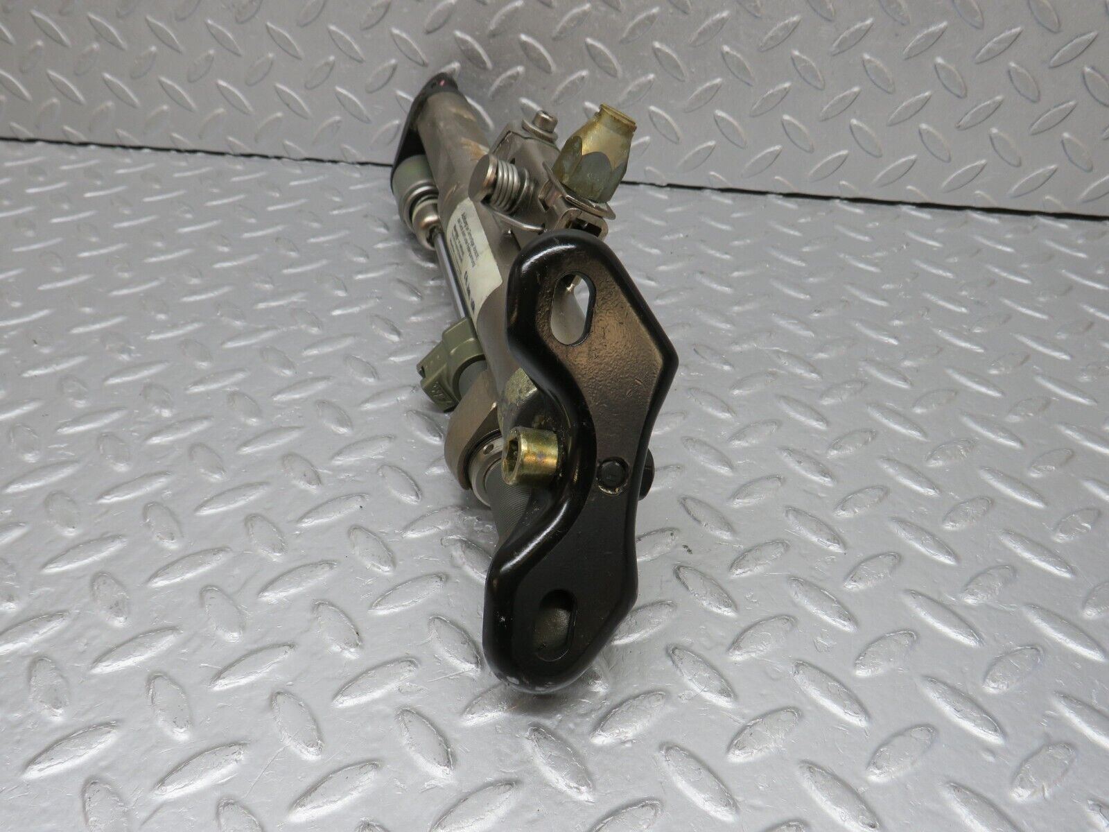 38501 Mercedes-Benz R129 280SL Coupe Roll Bar Hydraulic Cylinder Right 1298600435