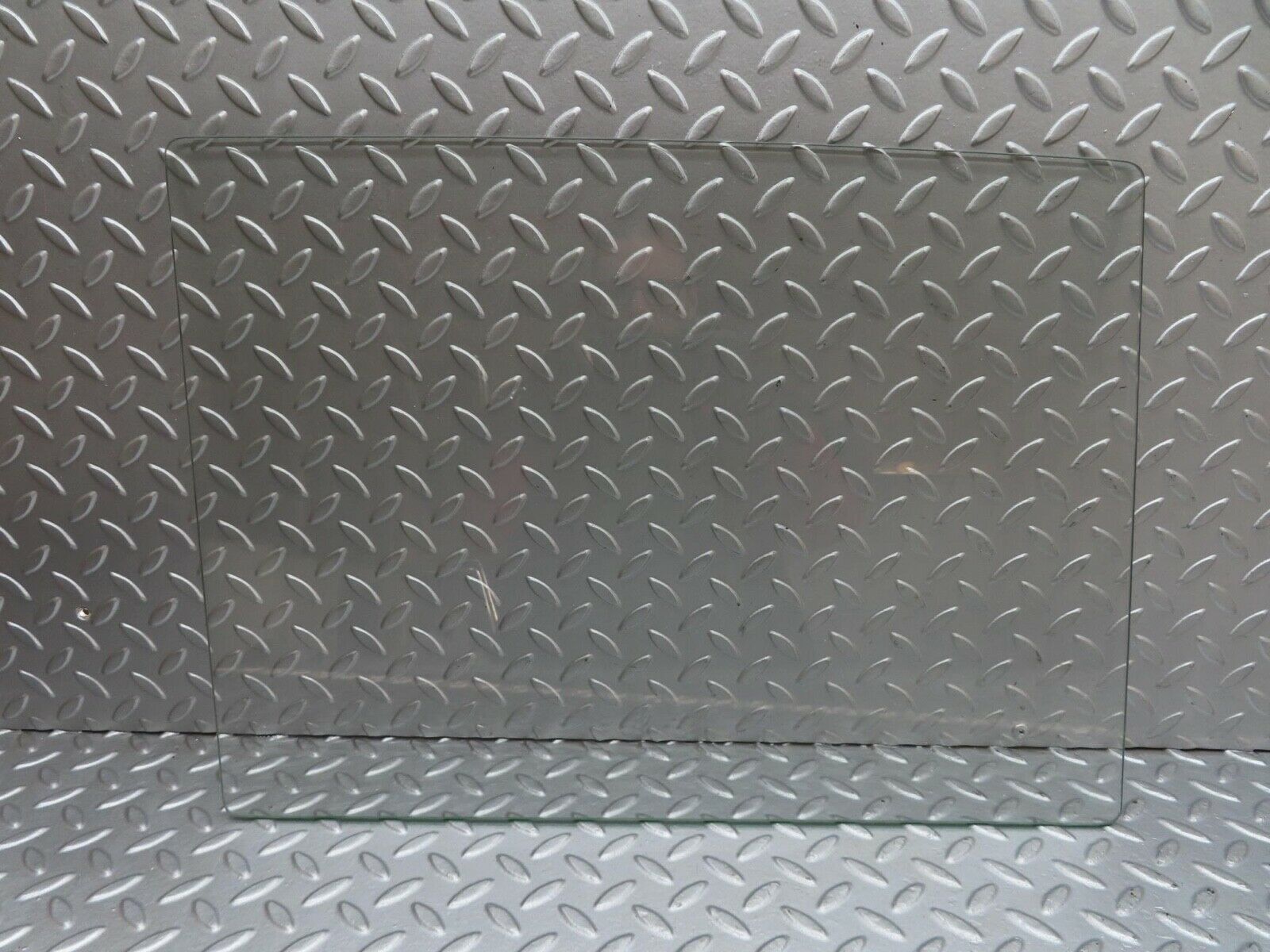 13066 Mercedes-Benz W111 220SE Rear Left Door Window Glass