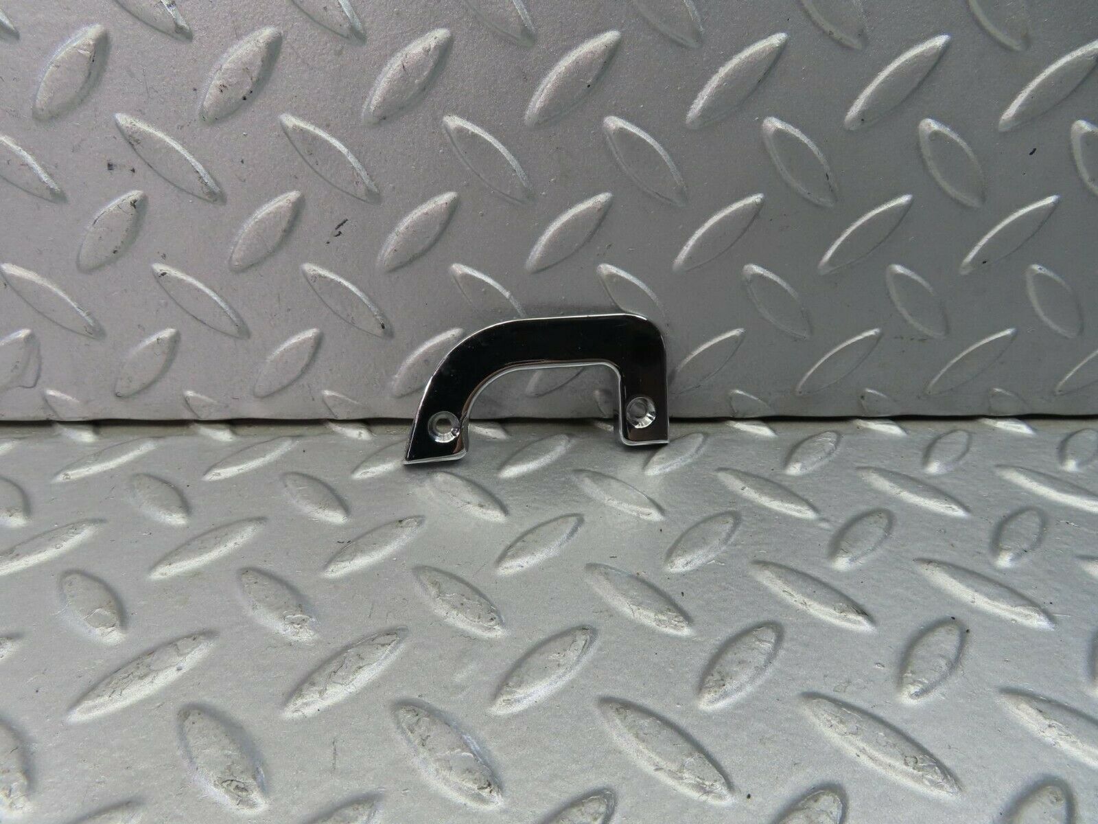 9066 Mercedes-Benz W115 Left Interior Chrome Door Latch Trim