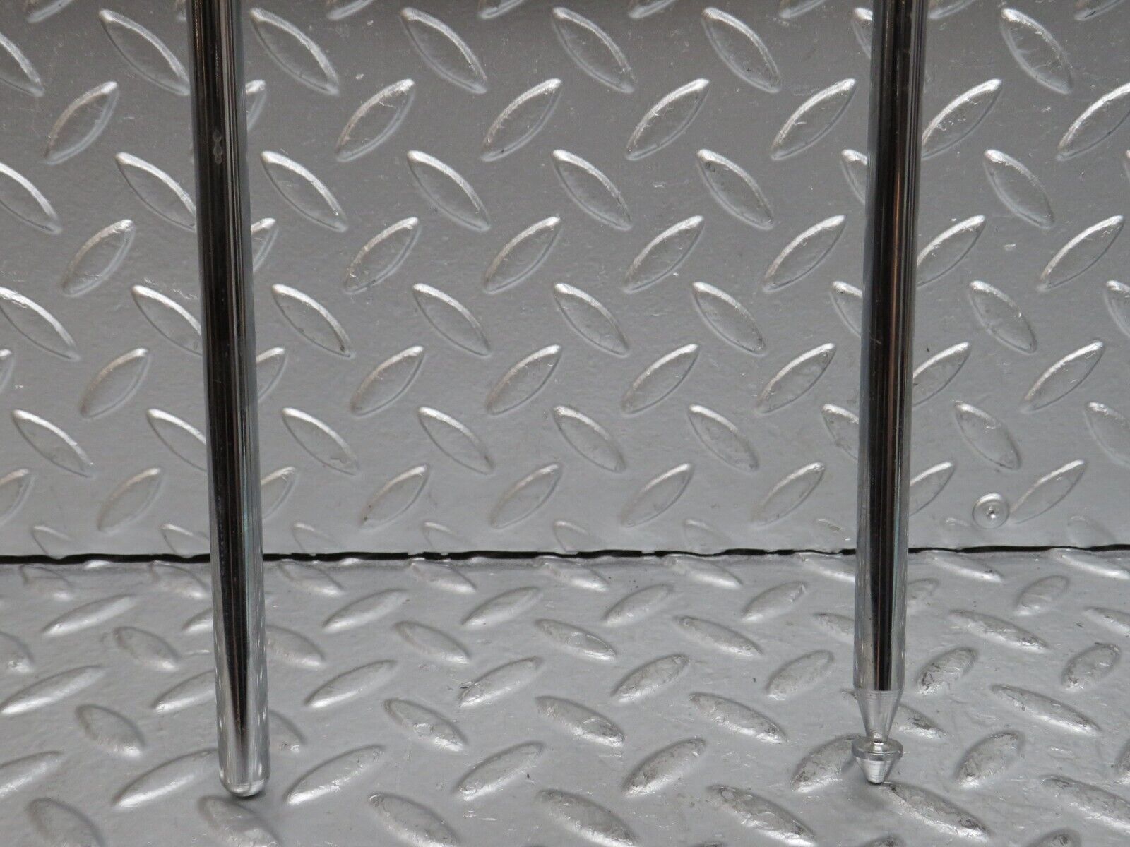 29384 Mercedes-Benz W124 230E Front Right Seat Headrest