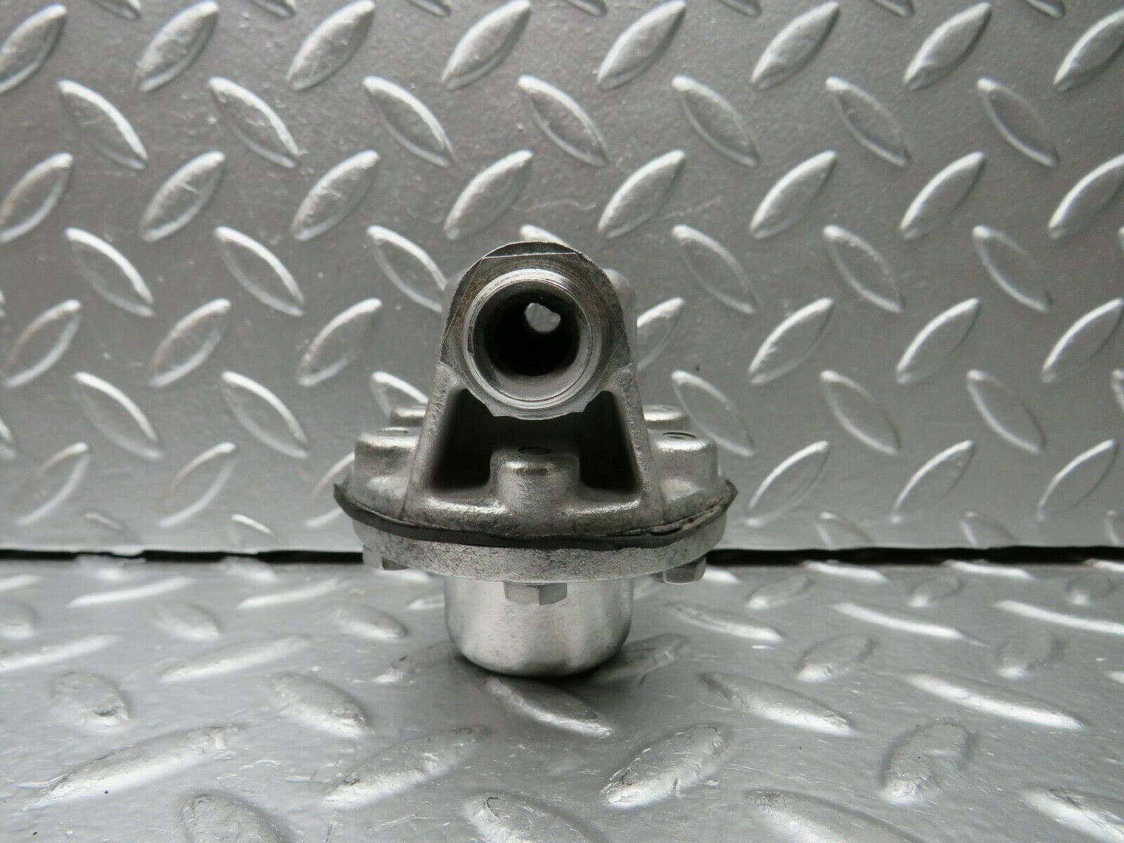 22697 Mercedes-Benz C107 450SLC Coup Oil Pressure Damper 1161870196 1161870494