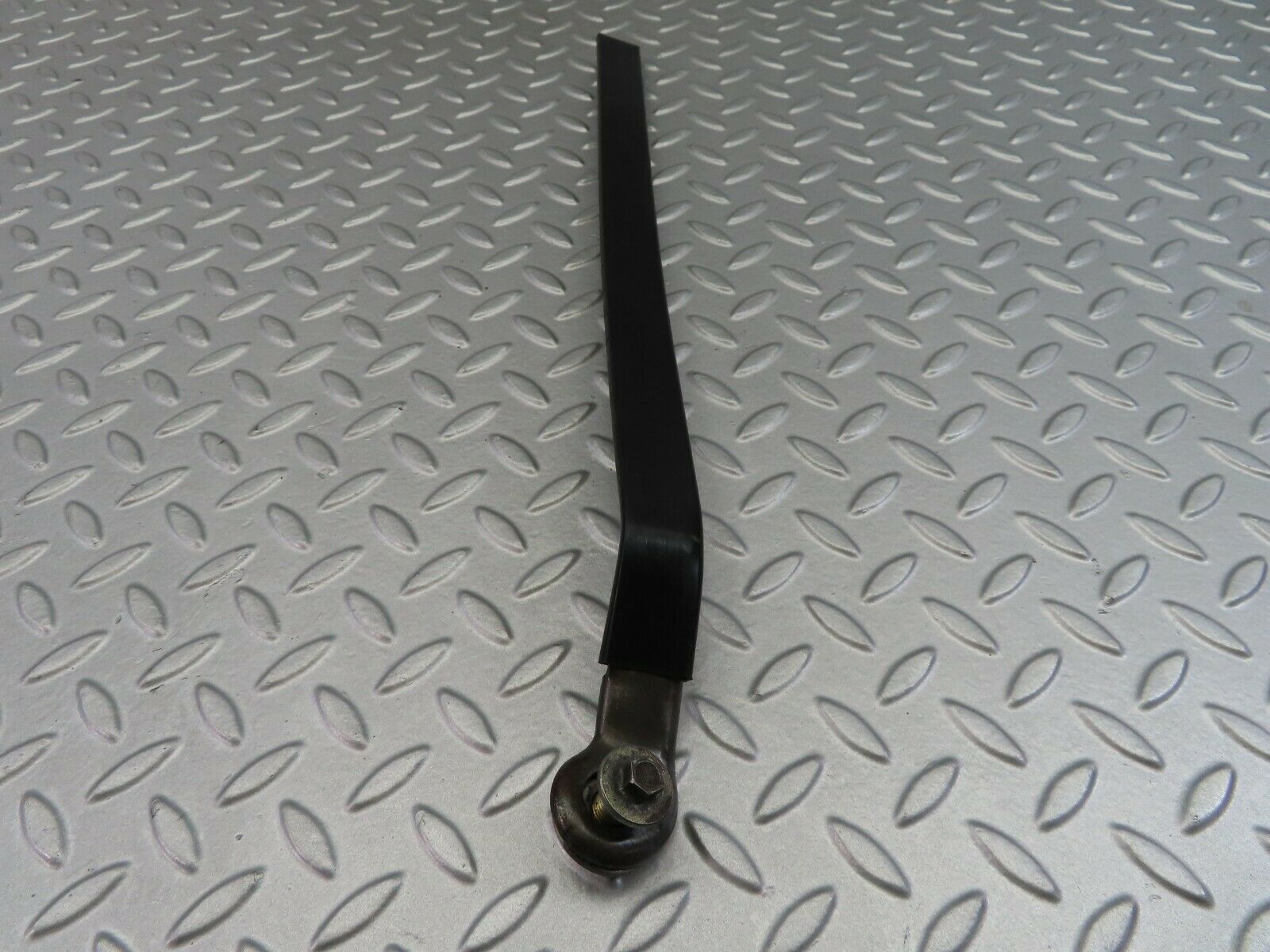 7344 Mercedes-Benz W116 450SE Seat Belt Runner Left