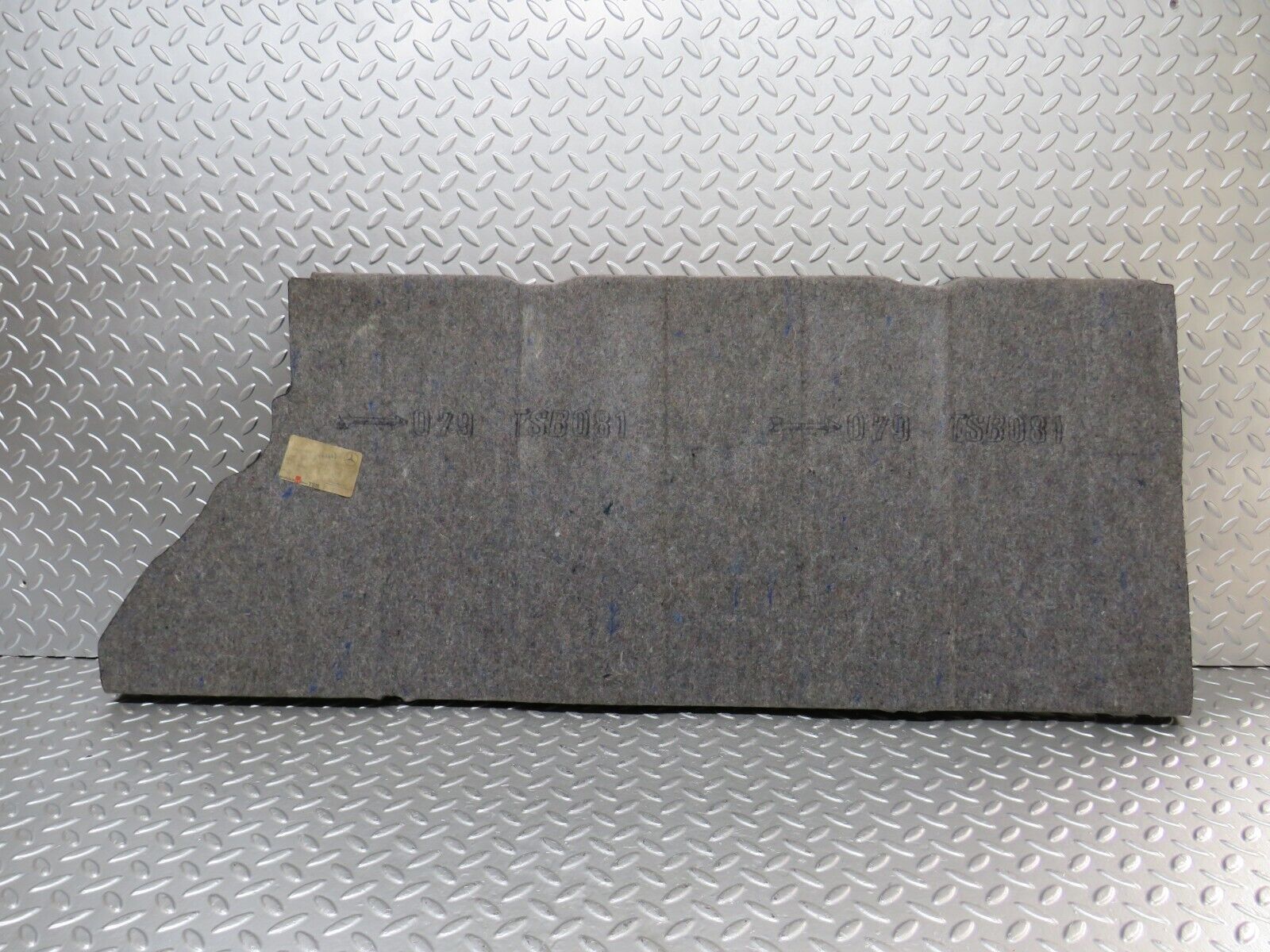 25731 Mercedes-Benz W124 280E Fuel Tank Cover Plate Carpet 1246943525