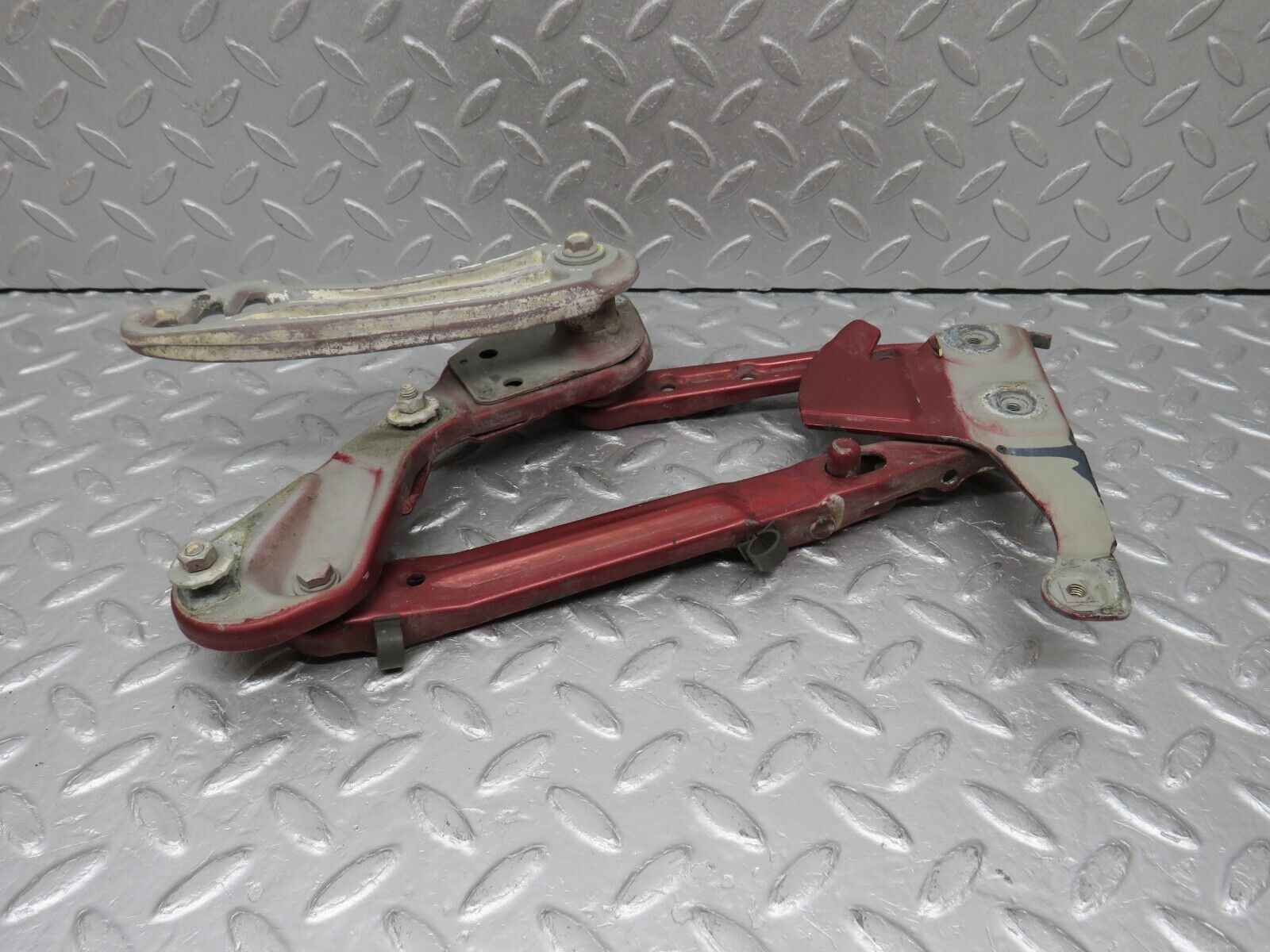 38505 Mercedes-Benz R129 280SL Coupe Bonnet Hinge Right 1298800228 1298870274