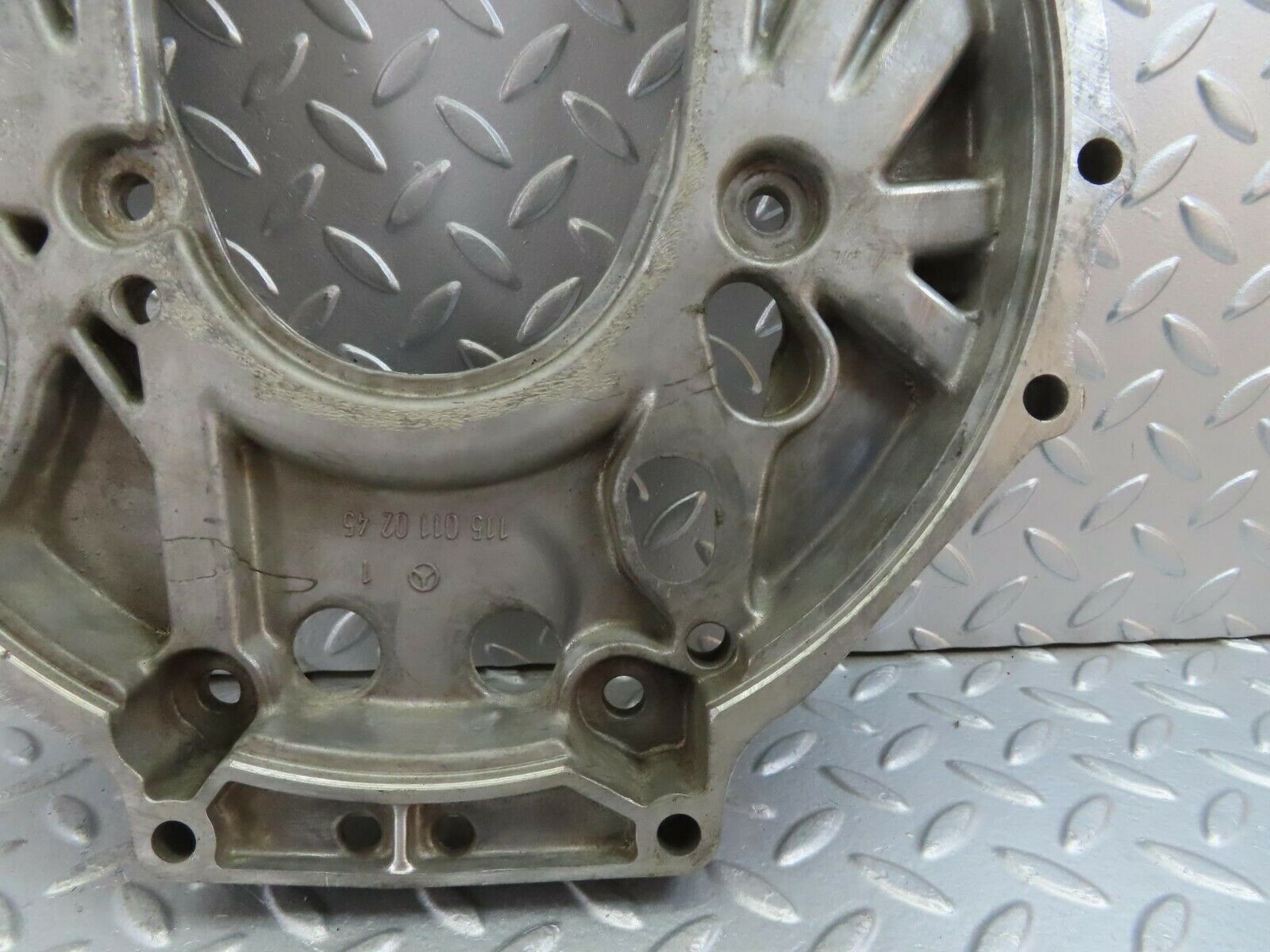 10175 Mercedes-Benz W111 280SE Gearbox Flange 1150110245