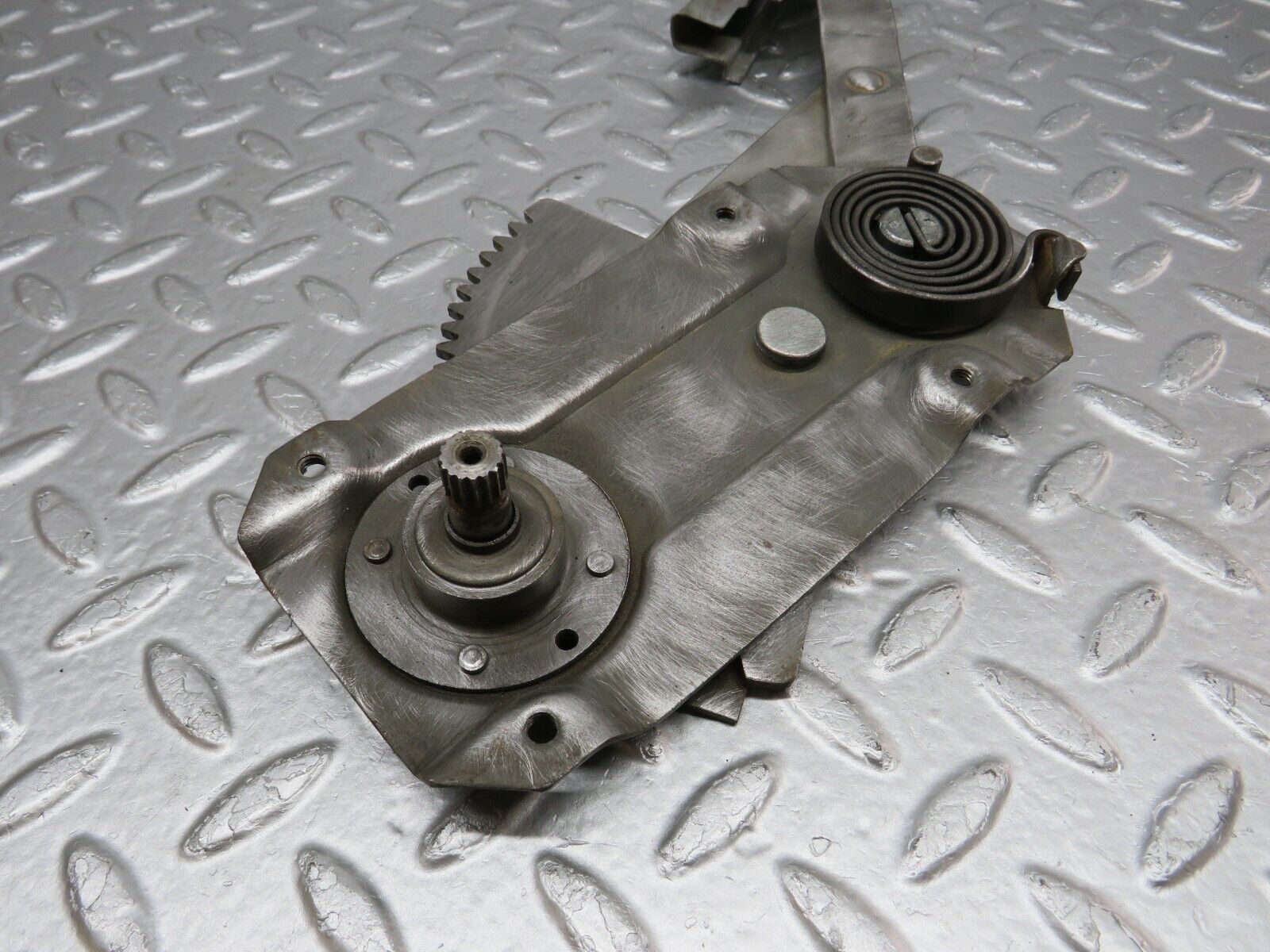 40357 Mercedes-Benz W110 230 Front Right Manual Window Regulator