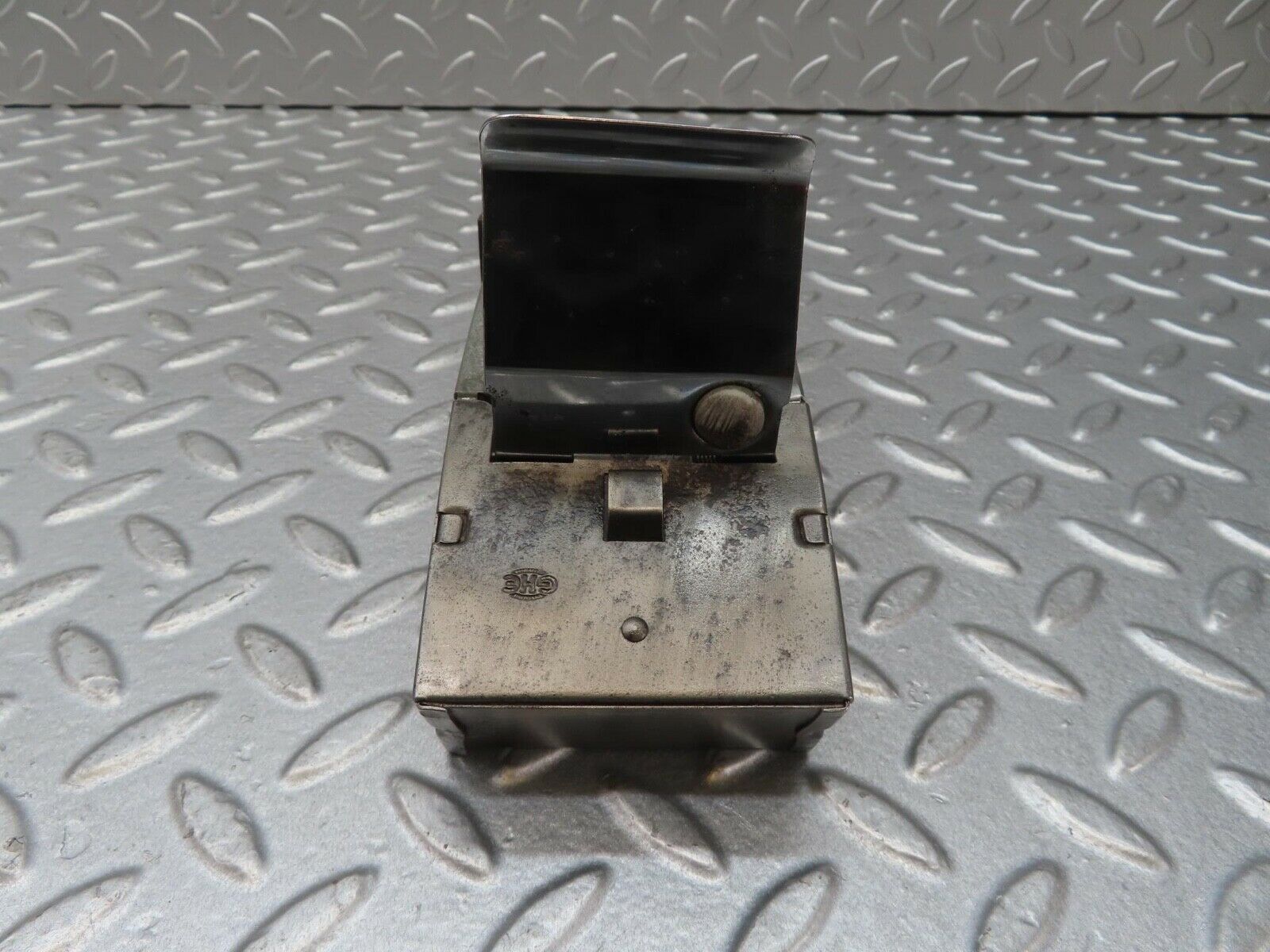 13173 Mercedes-Benz W111 220S Centre Console Ashtray Wood Finish