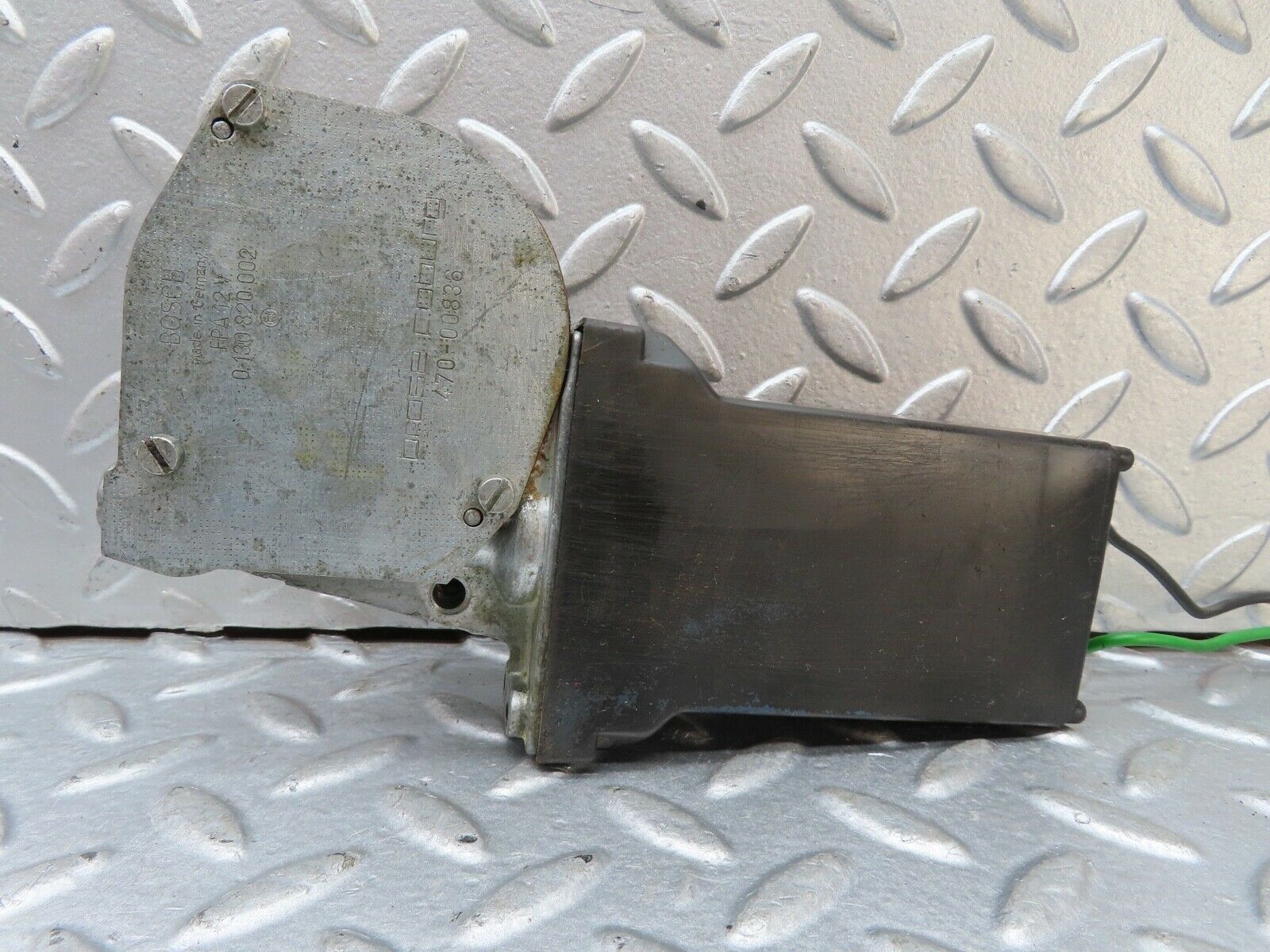 18793 Mercedes-Benz W116 Rear Left Window Regulator Motor 0130820002