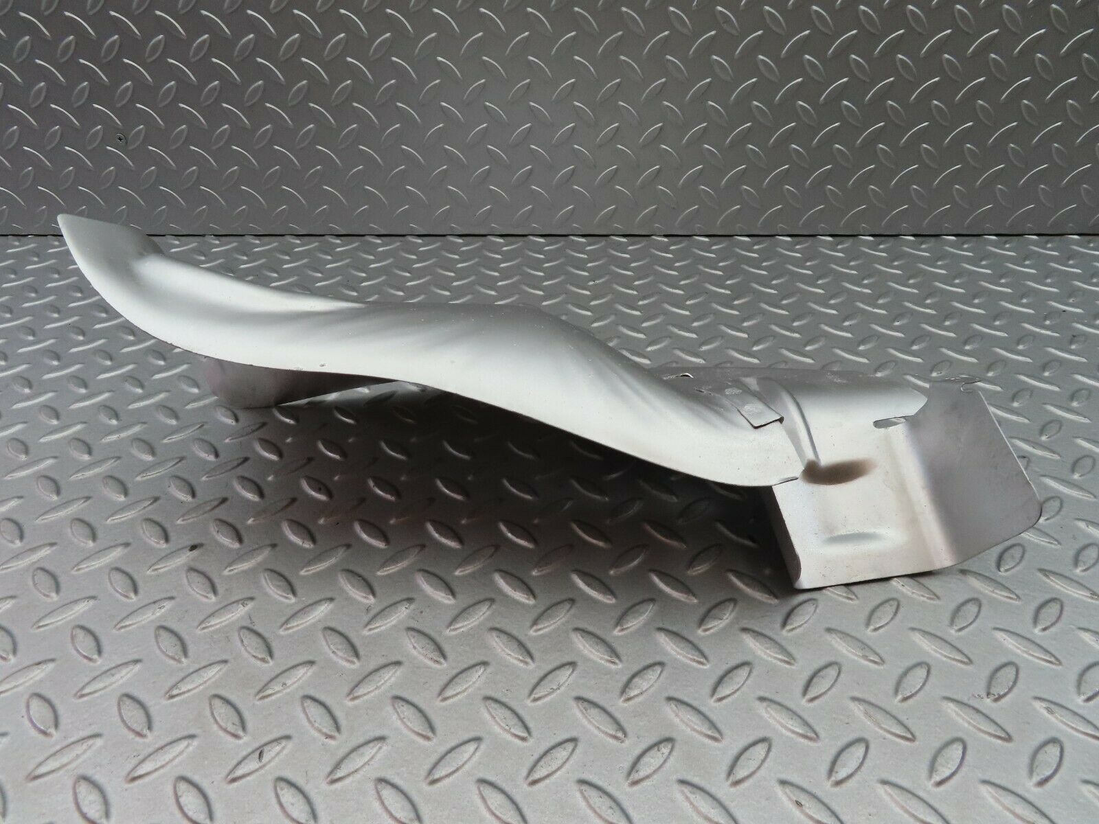 6254 Mercedes-Benz W126 380SE Exhaust Heat Shield