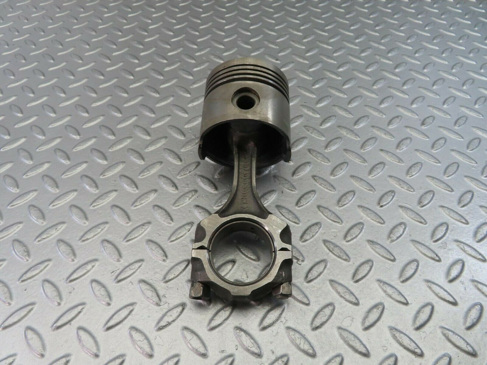 10163 Mercedes-Benz W108 Piston With Connecting Rod 86.49 mm 1300380201