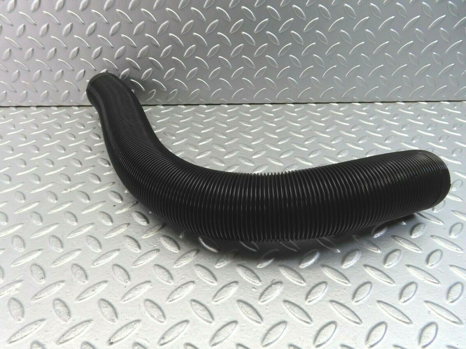 9985 Mercedes-Benz C123 230CE Coupe Air Duct Pipe Hose