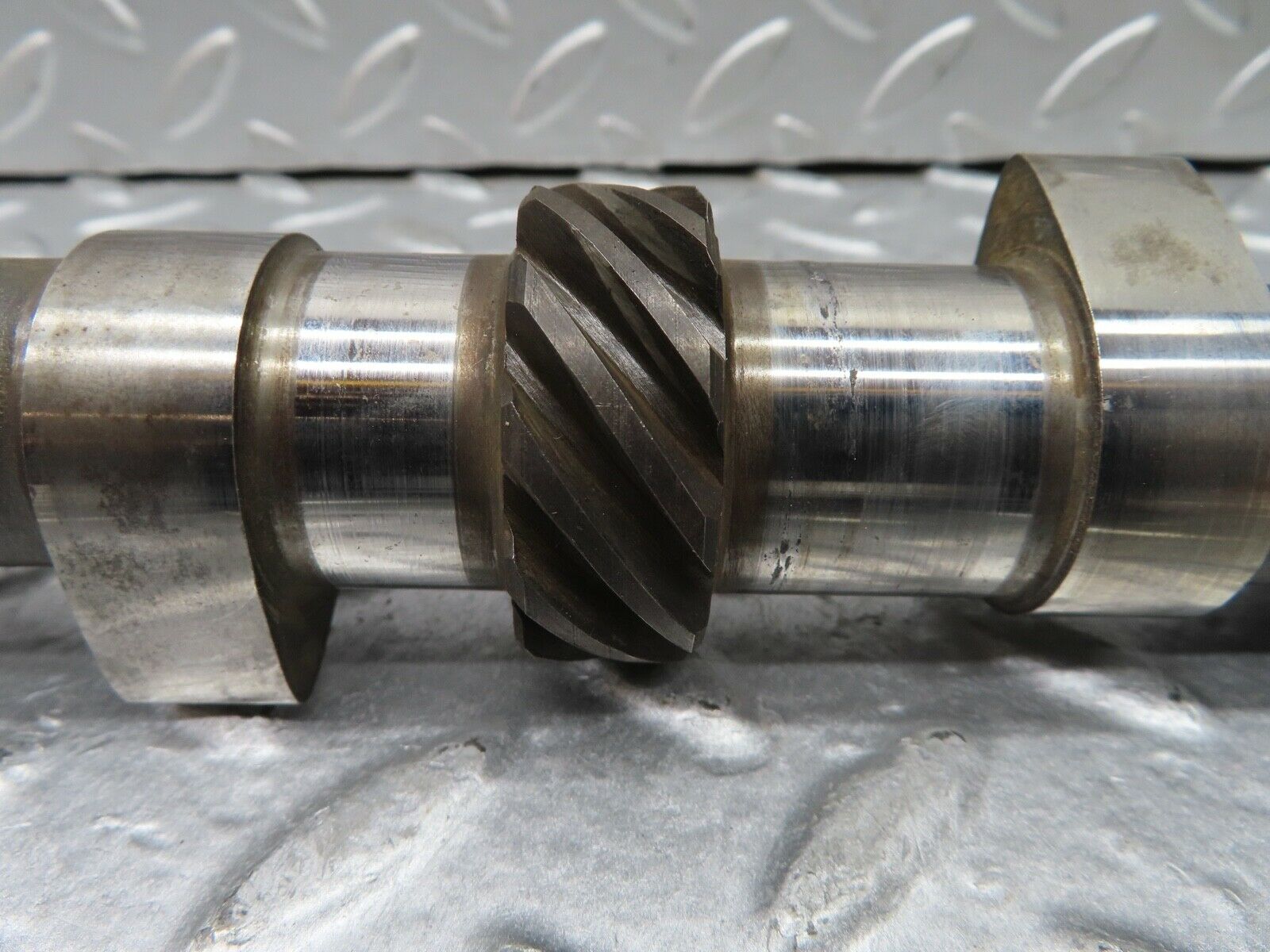 18538 Mercedes-Benz W136 170V Camshaft