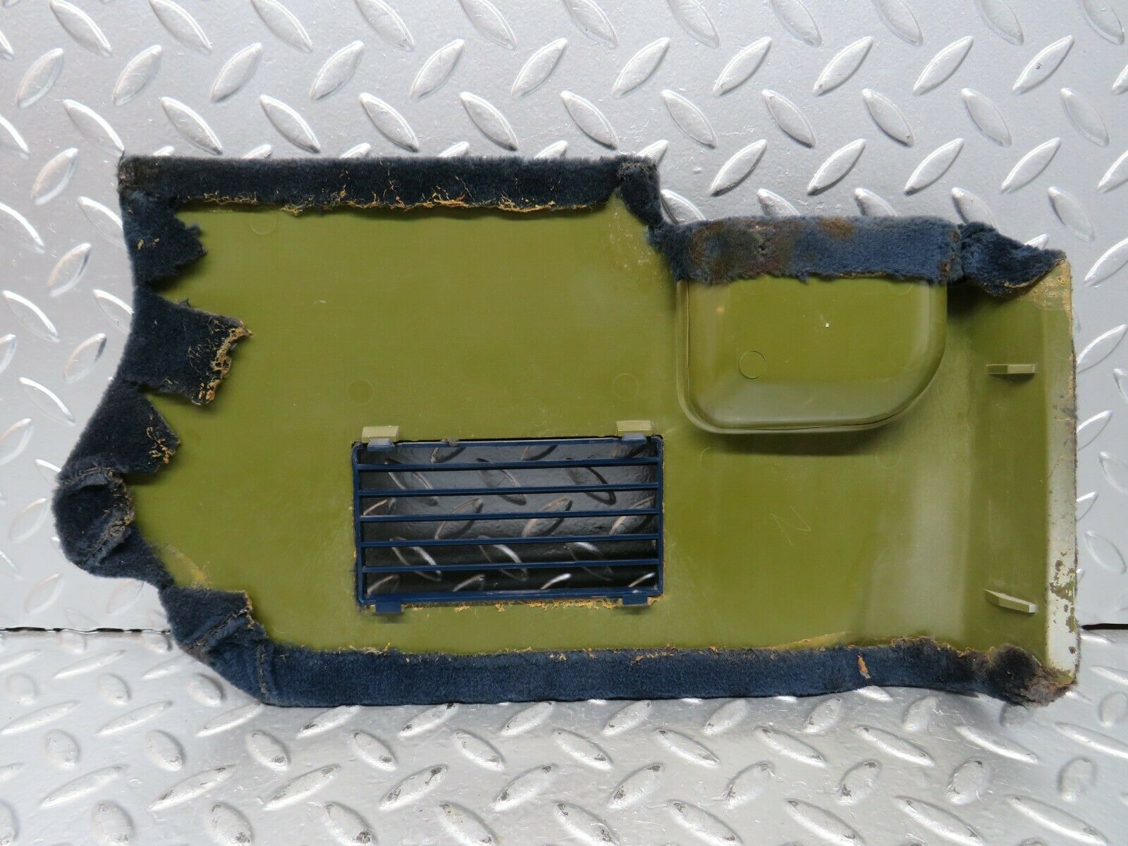 23252 Mercedes-Benz W116 350SE Front Left Kick Panel Blue