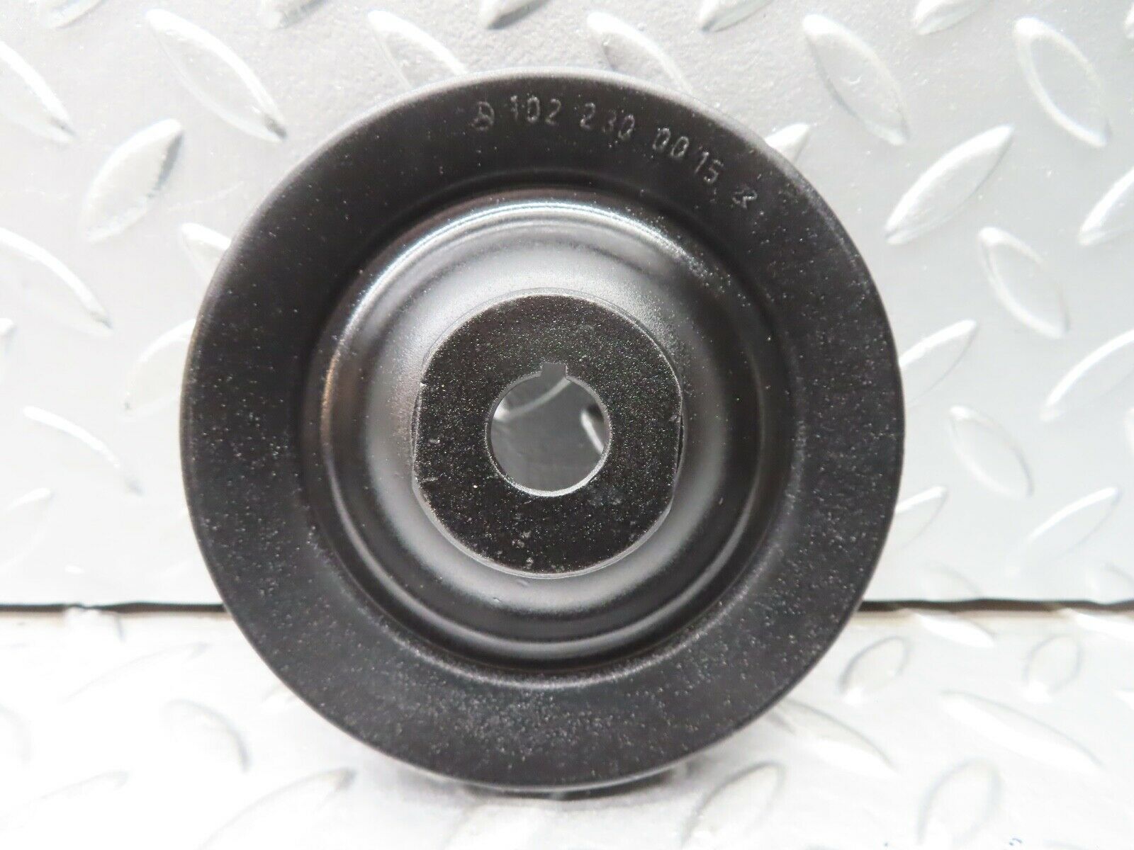 21283 Mercedes-Benz W123 230E Power Steering Pump Pulley 1022300015