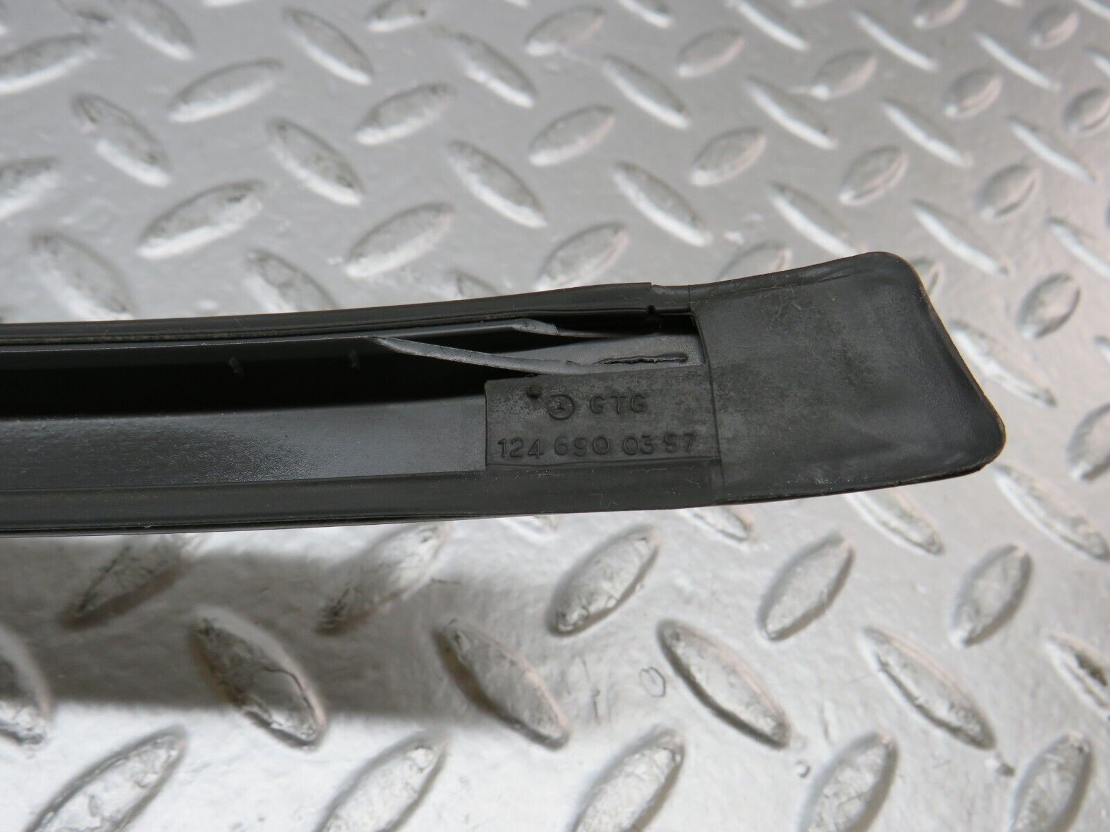 34237 Mercedes-Benz W124 260E Roof Chrome Trim Left Side 1246900397