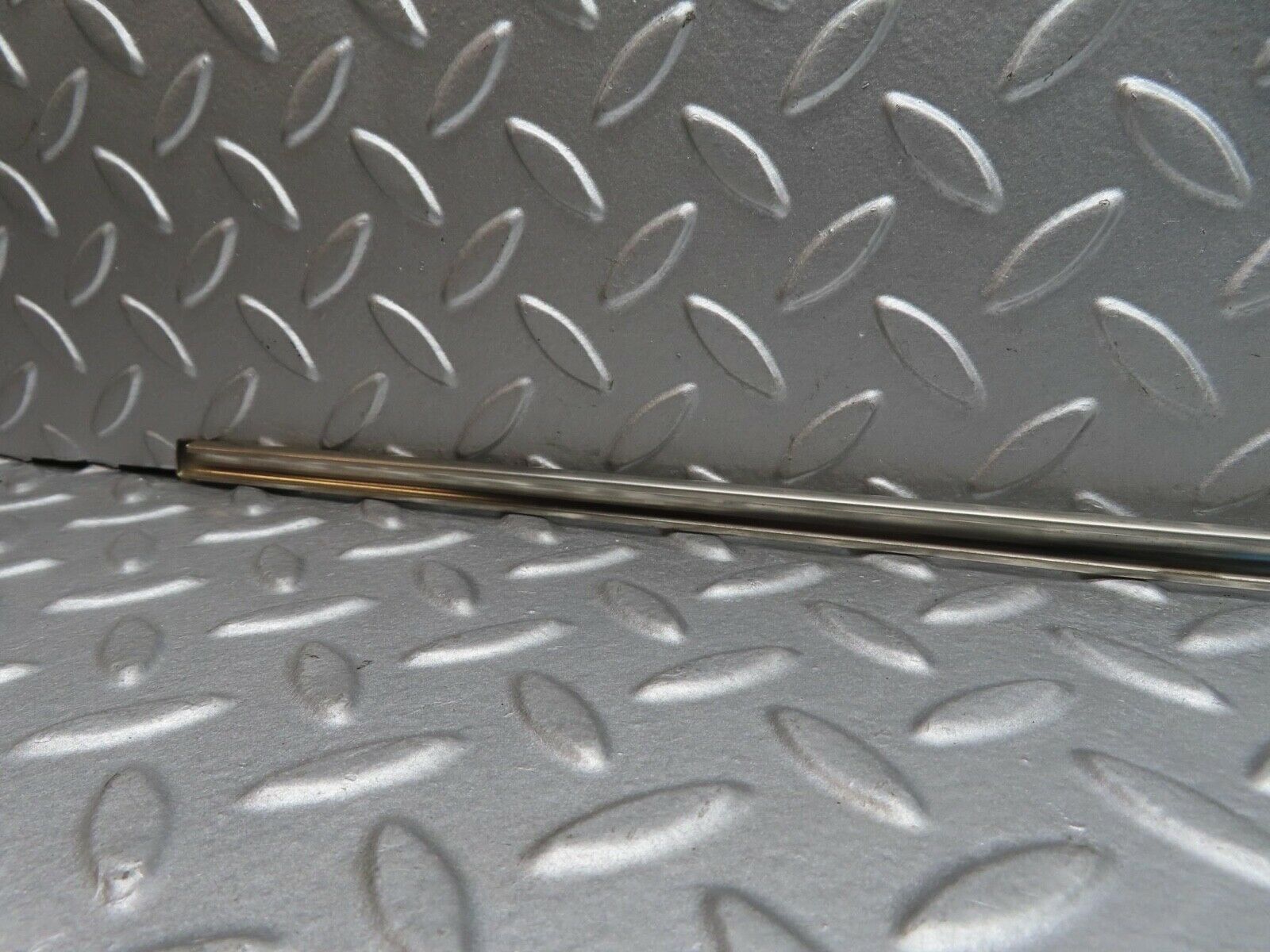 15198 Mercedes-Benz W140 S320 Front Left Door Lower Chrome Moulding Trim