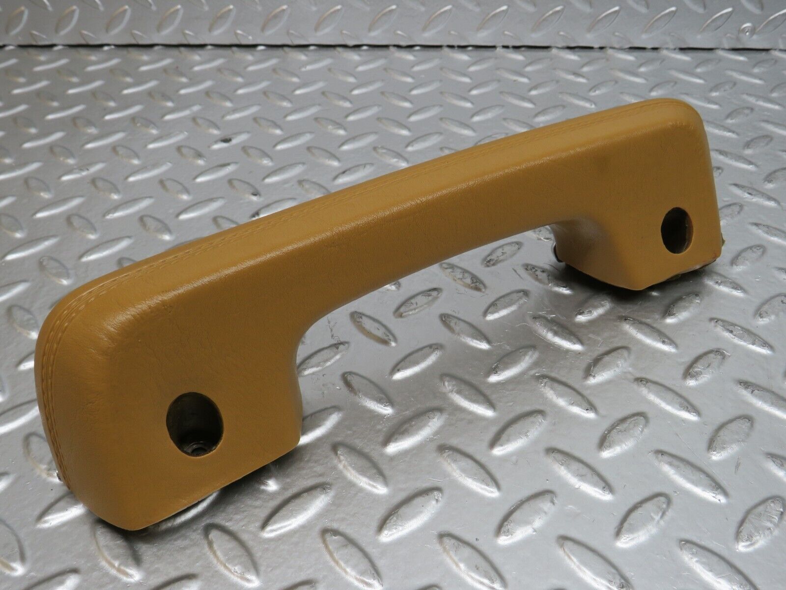 25439 Mercedes-Benz W123 200 Interior Door Handle Rear Left