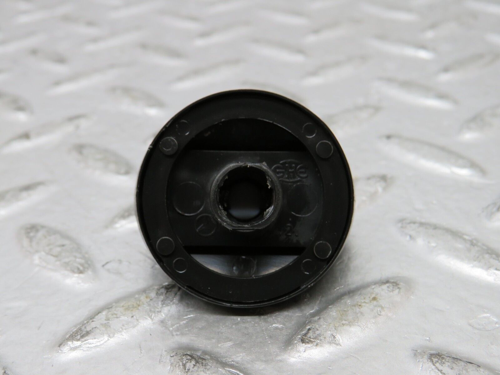 27164 Mercedes-Benz W123 280E Heater Control Knob Set