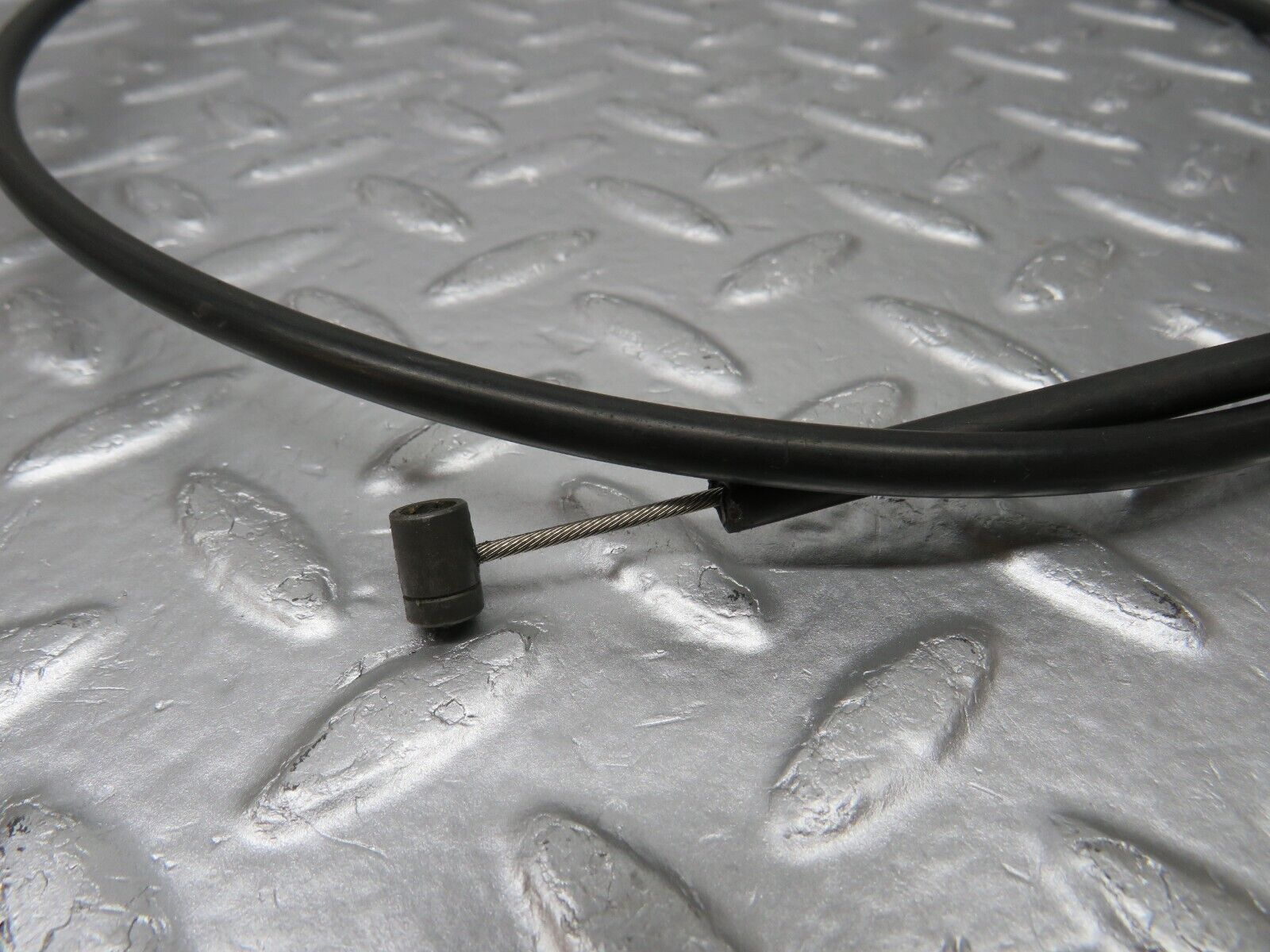 33742 Mercedes-Benz W201 190E 2.0L Bonnet Release Cable
