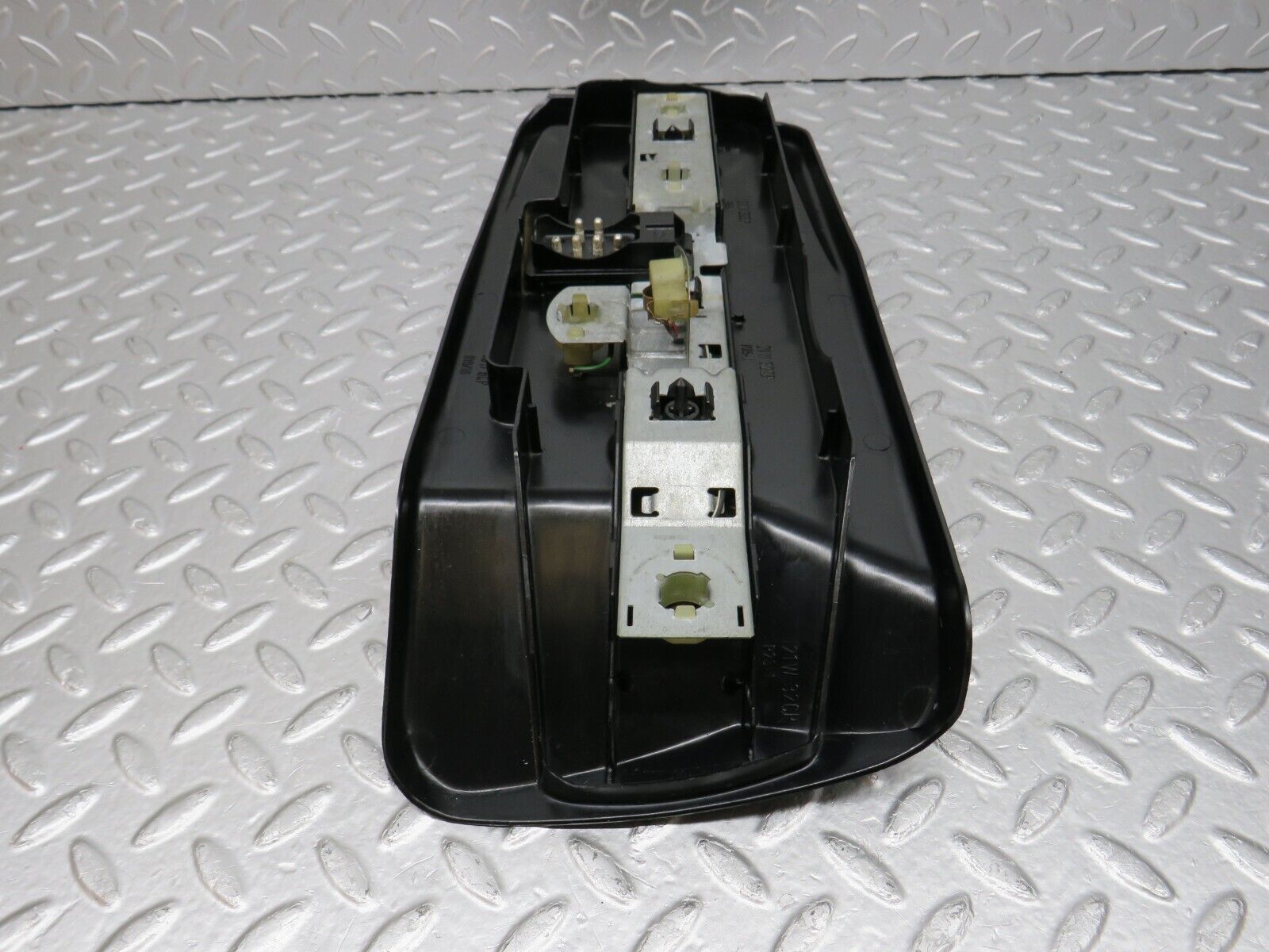 34282 Mercedes-Benz C126 380SEC Coupe Tail Light Bulb Holder Right 1268201064