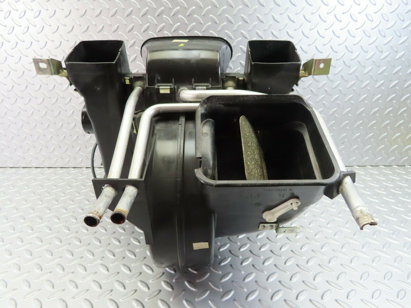 7670 Mercedes-Benz S123 230TE Wagon Heater Box Blower Housing Behr 1238300508