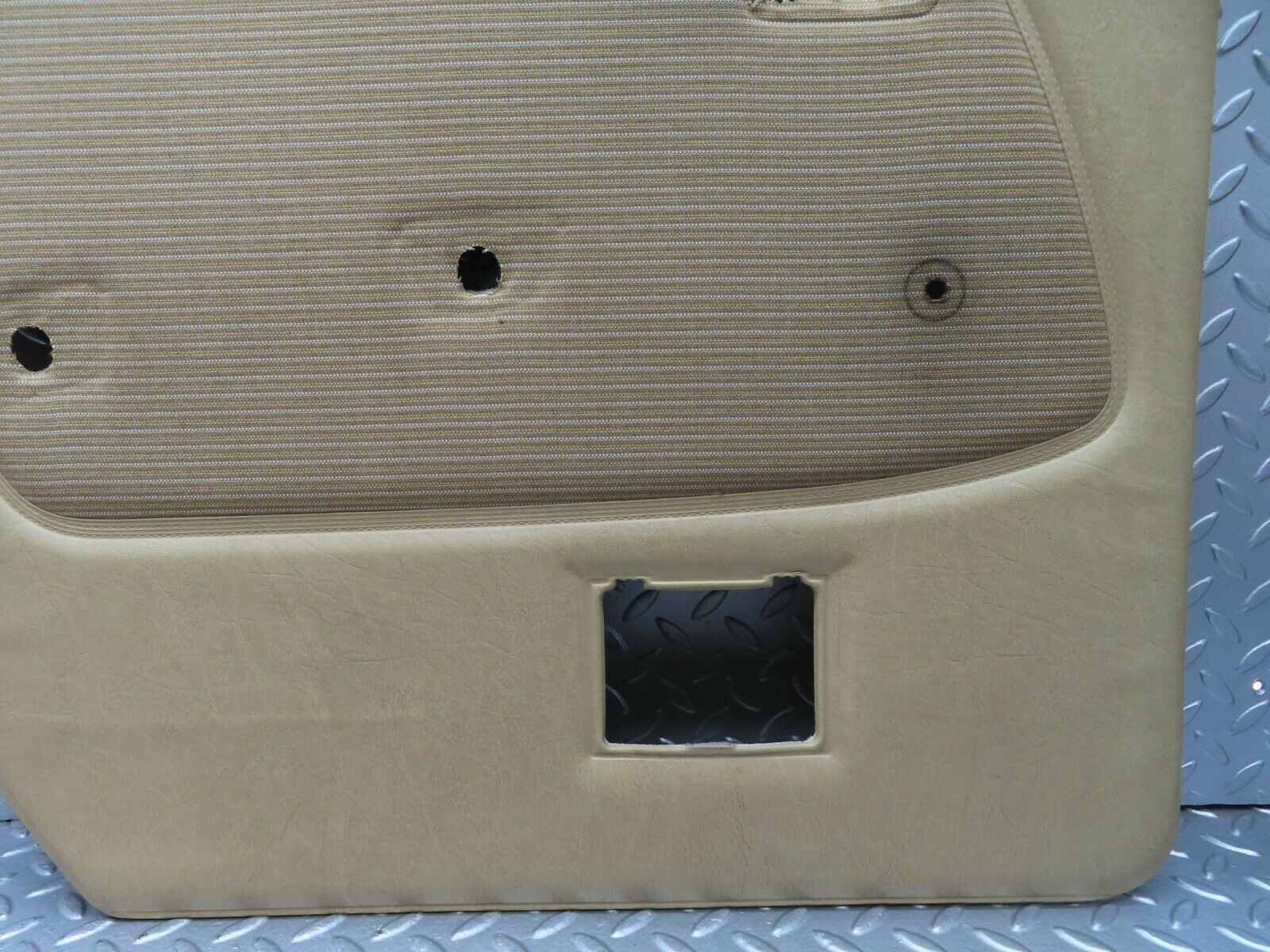 15470 Mercedes-Benz W123 230E Rear Left Door Card Cream
