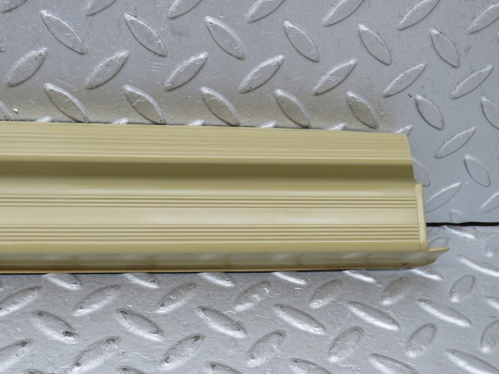 36496 Mercedes-Benz W201 190E 2.0L Rear Right Door Sill Trim Beige