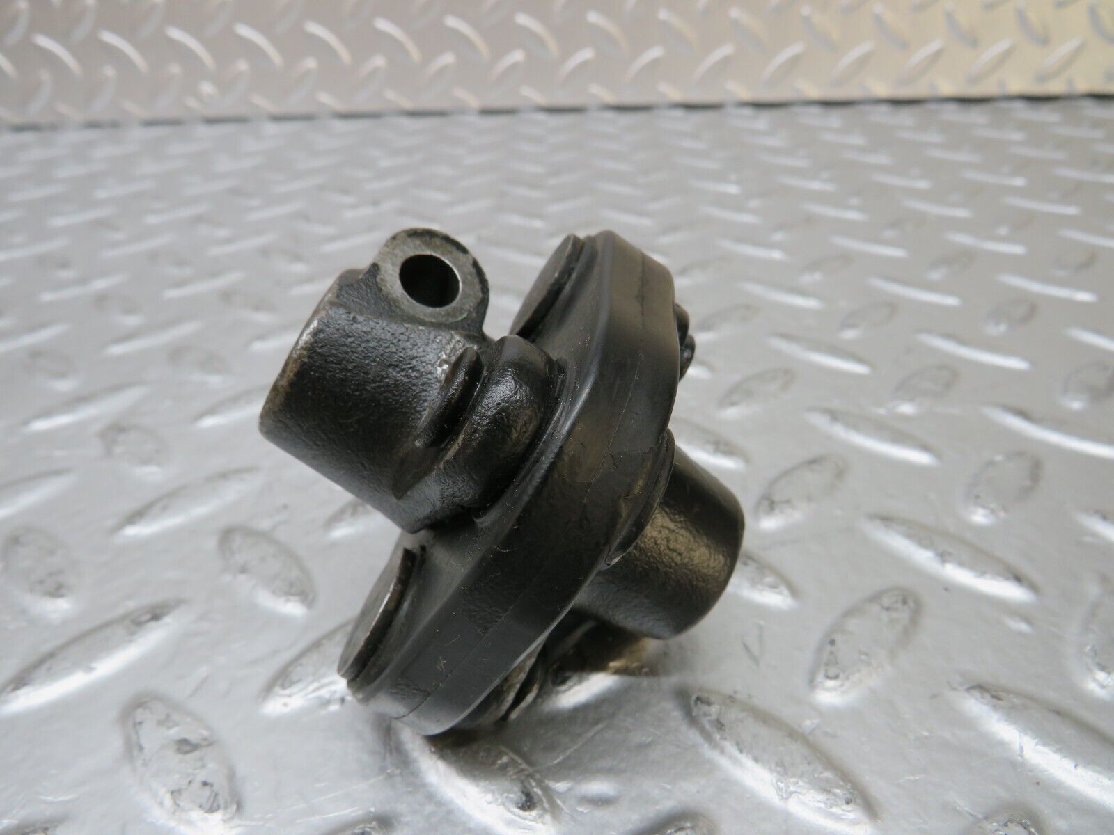 25999 Mercedes-Benz W124 280E Steering Column Lower Shaft Connector