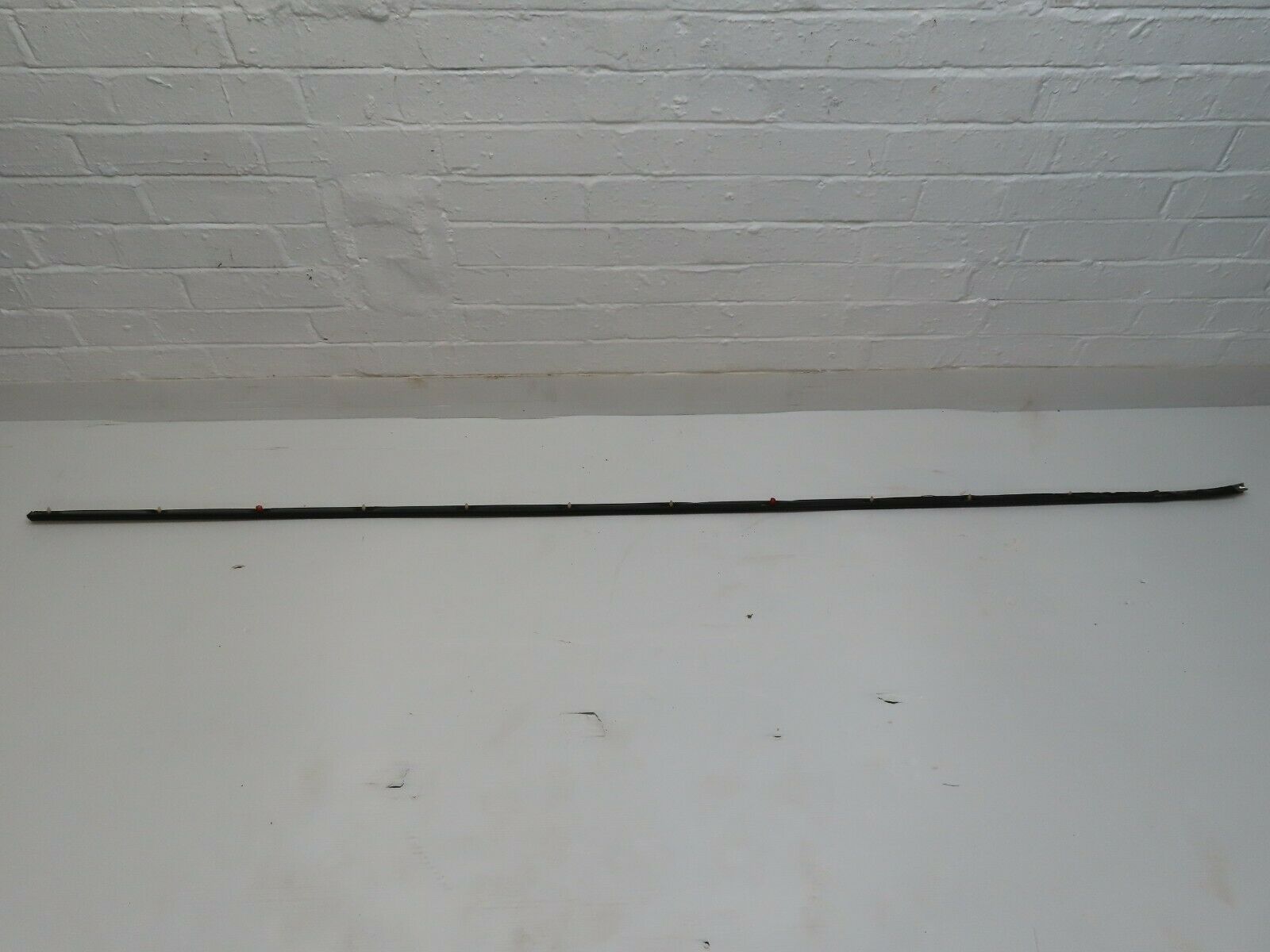 4827 Mercedes-Benz W114 280CE Coupe Centre Fender Wing Chrome Trim Rear Right