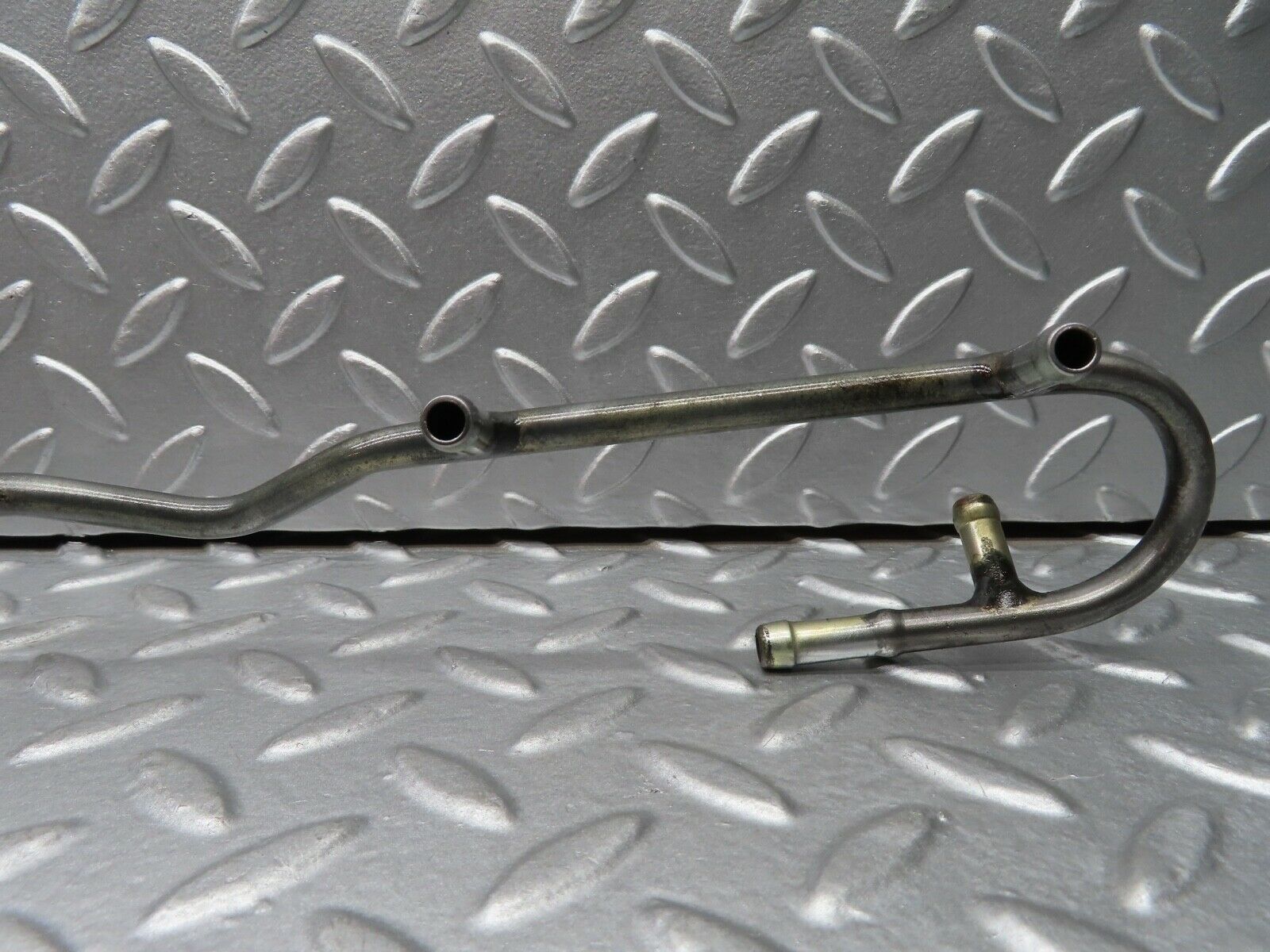 20392 Mercedes-Benz W114 280CE Coupe Fuel Injector Pipe