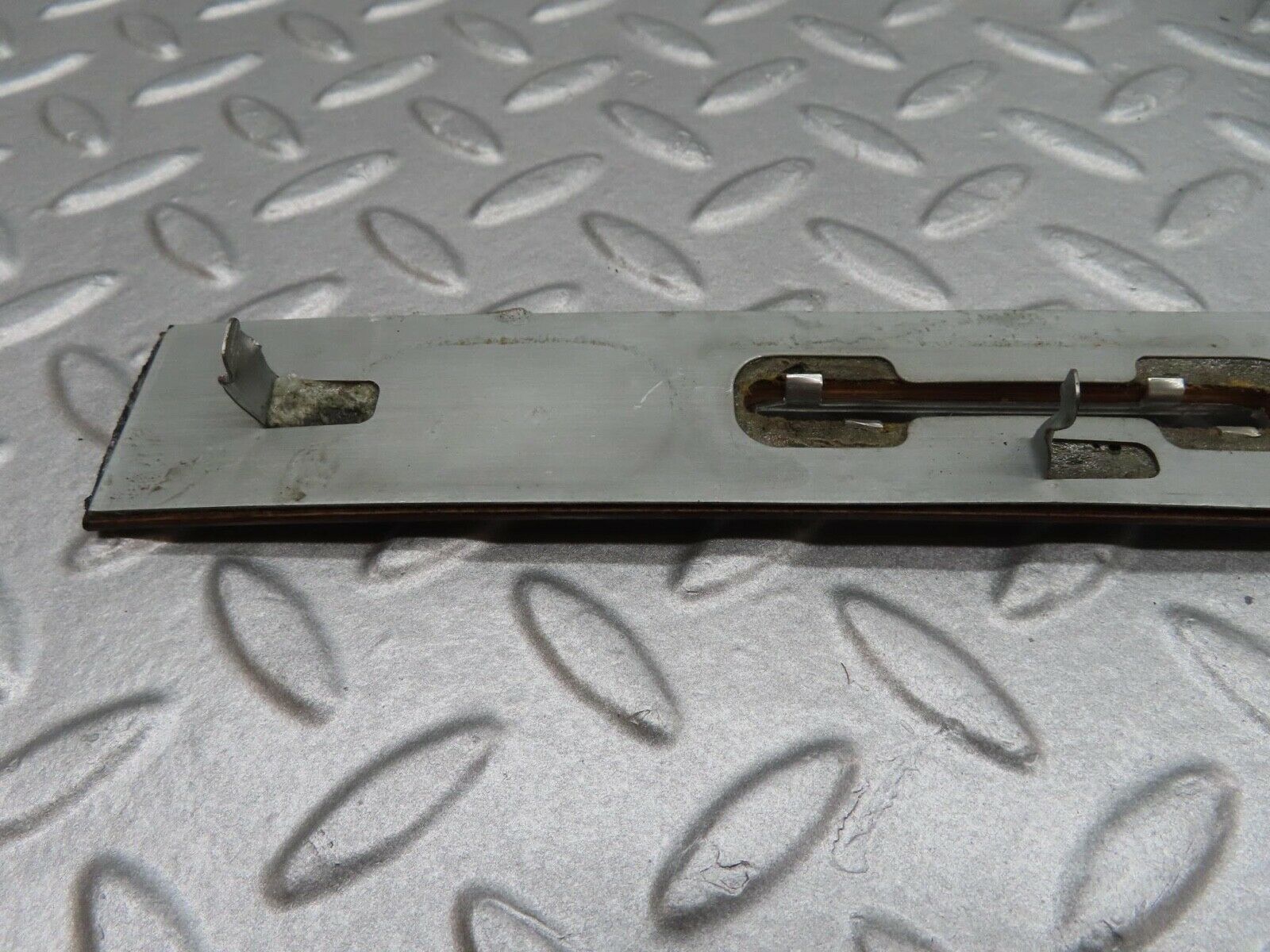 15918 Mercedes-Benz W123 280E Dashboard Wood Trim