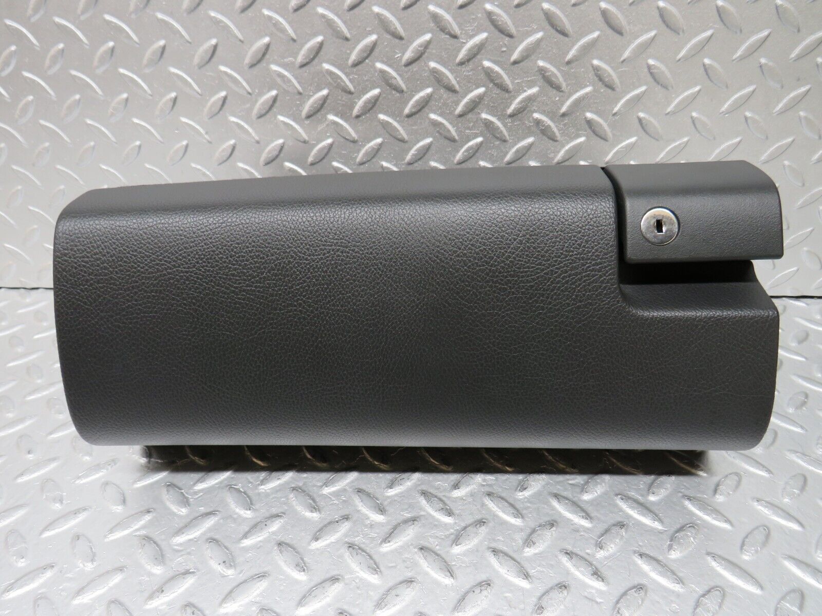 34979 Mercedes-Benz W210 320E Glove Box No Key 2106890891