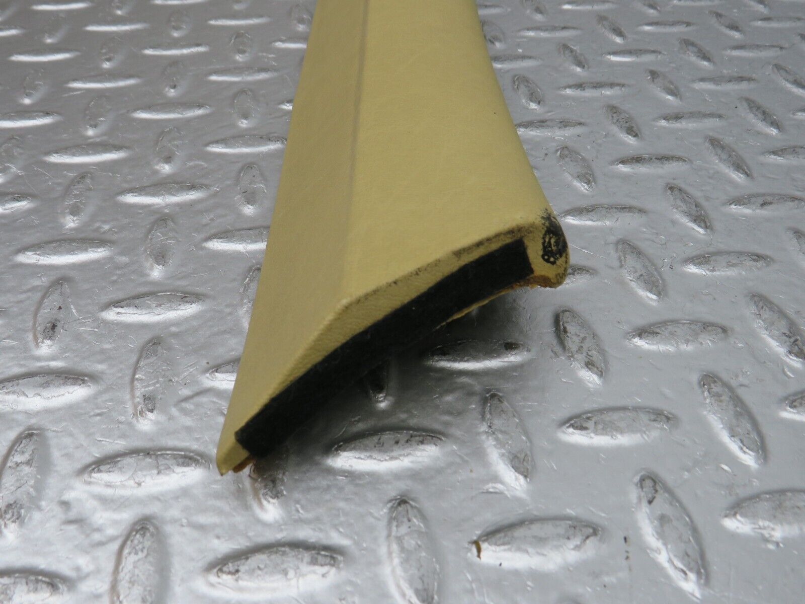 0498 Mercedes-Benz W123 230E A Pillar Cover Panel Right Beige